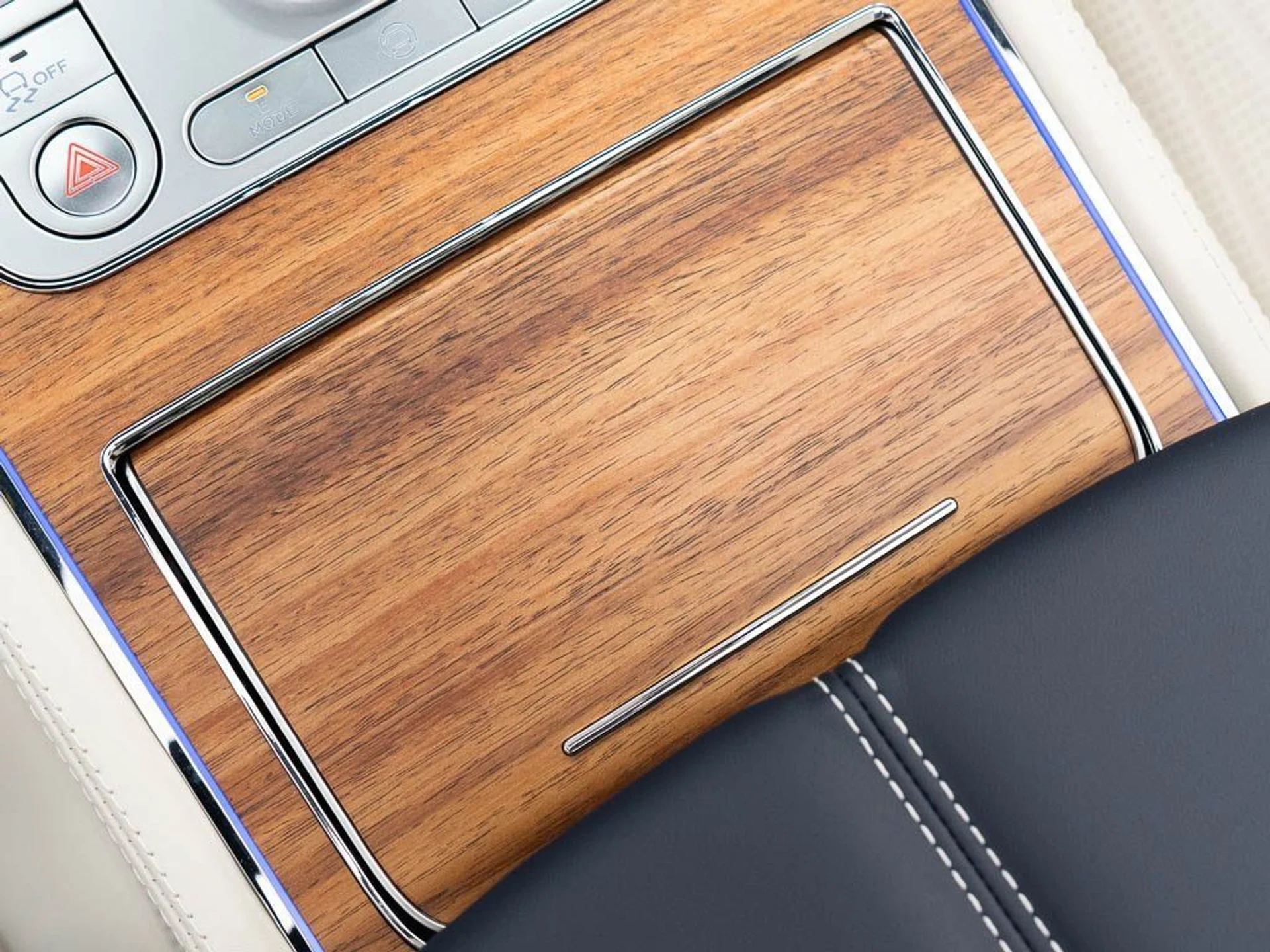 mph035_1081602116_dd466692b154aa665078093ed1e9b0d8_e4c4e34b86