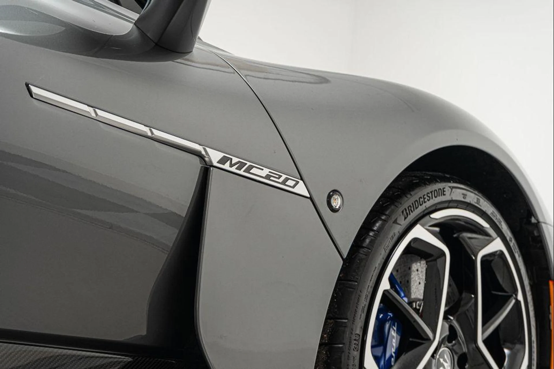 mph035_1094387106_1_8y_Bi6_J_Mm1_Bh_Y_Gv3x_Oz_GW_Yj18_7cf01739ac