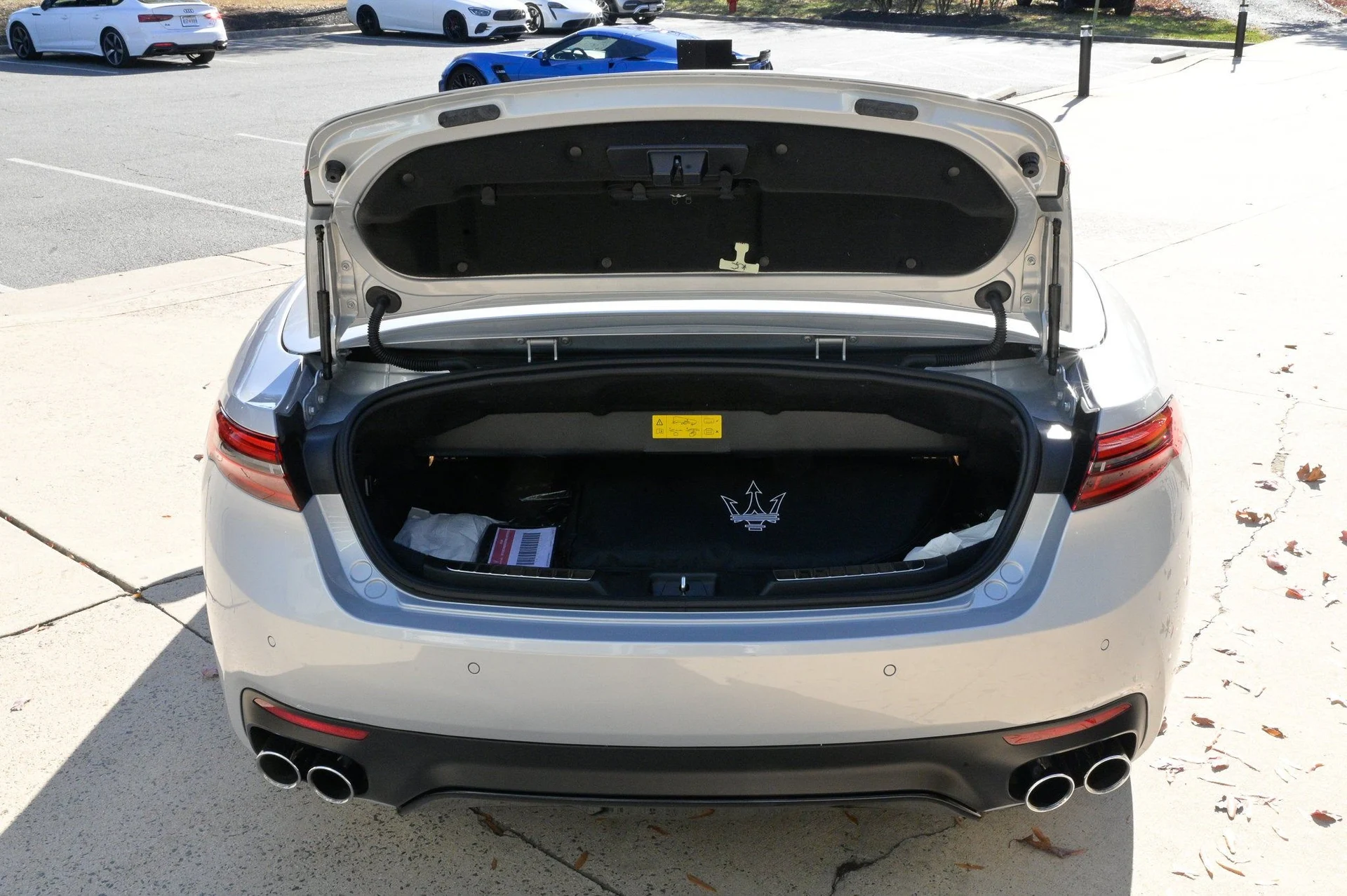 mph035_110864218_f88db54f74ba4a72b7bcc1a54ab27bba_126155a301