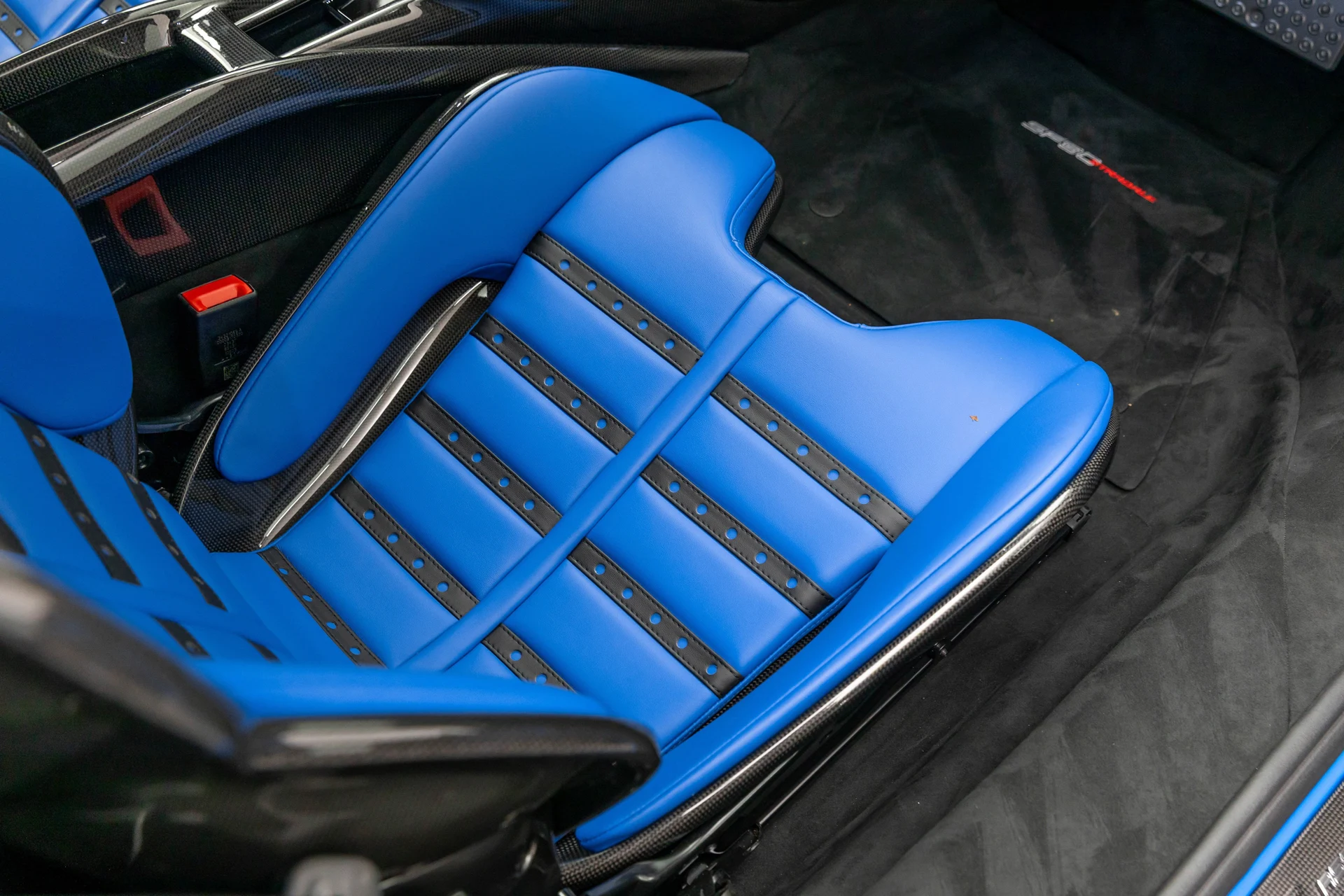 mph035_1110649134_663309c673d7467084f2d4352c1a7c21_5ac88864a8