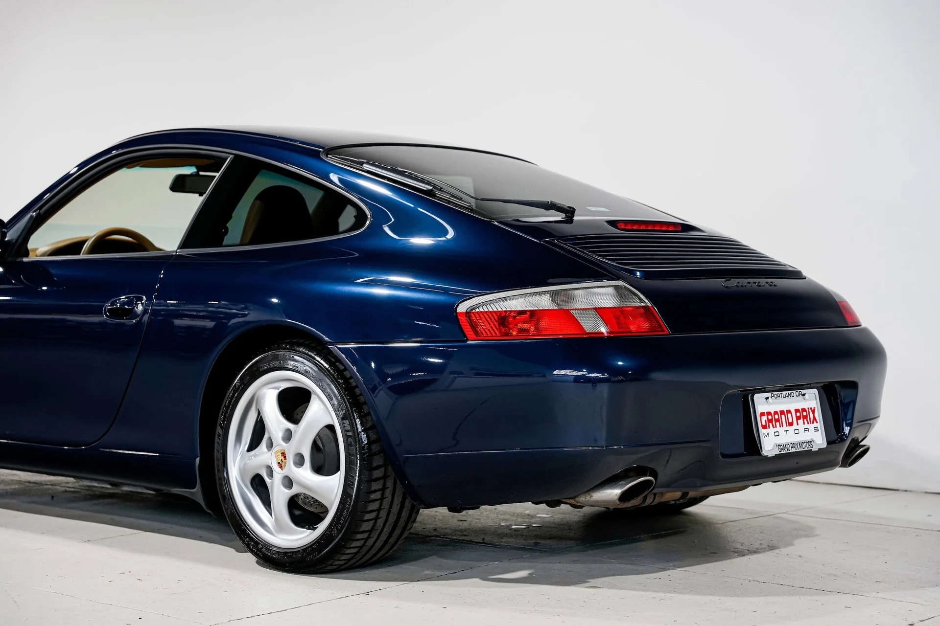 mph035_1147257151_76ba2223aa103c65238863fce82fea0cx_6cf80cd752