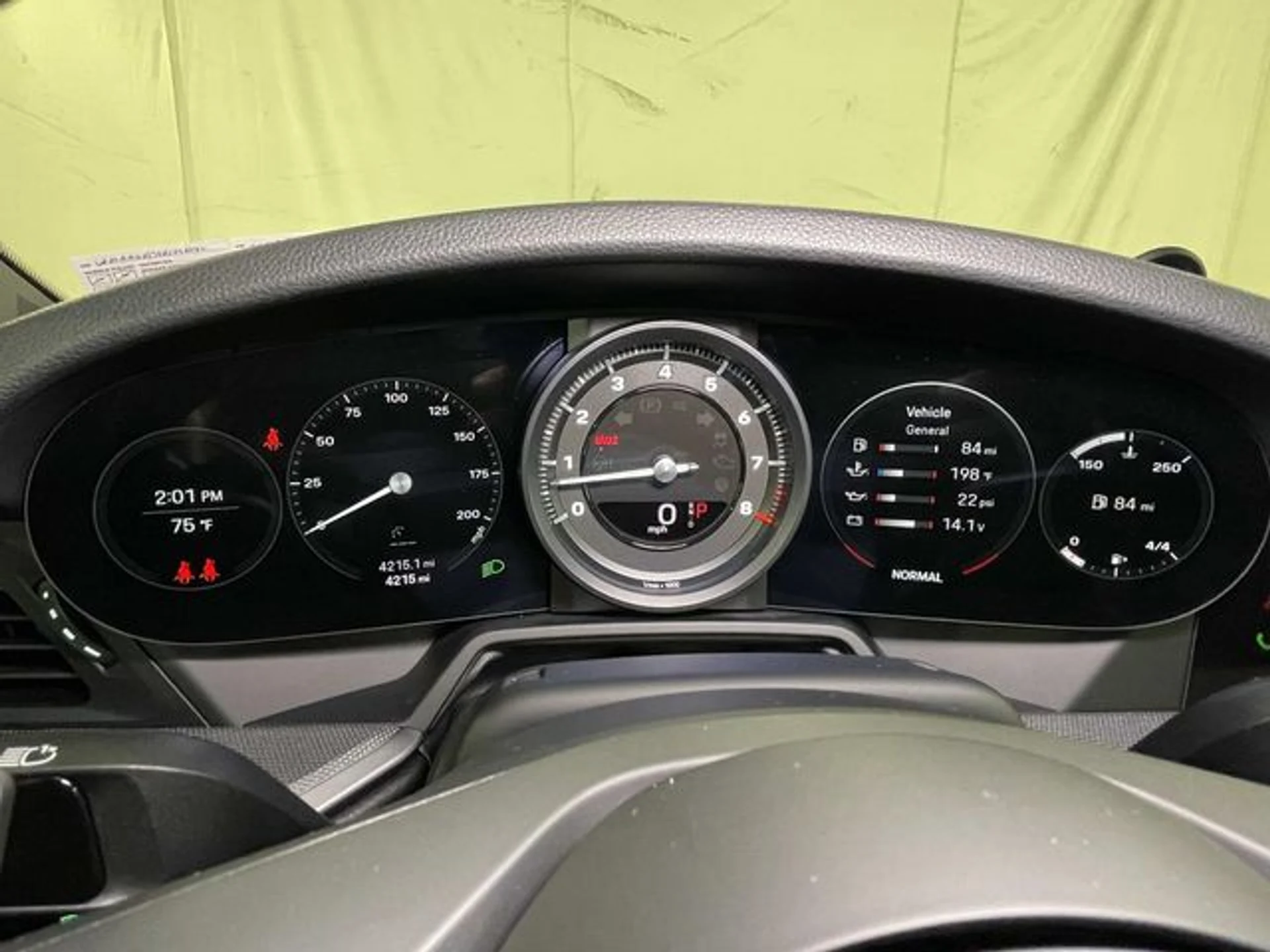 mph035_1163548025_aa1c5ba54df9e2bc93e00b7a2a00ed70x_e5b87691dc