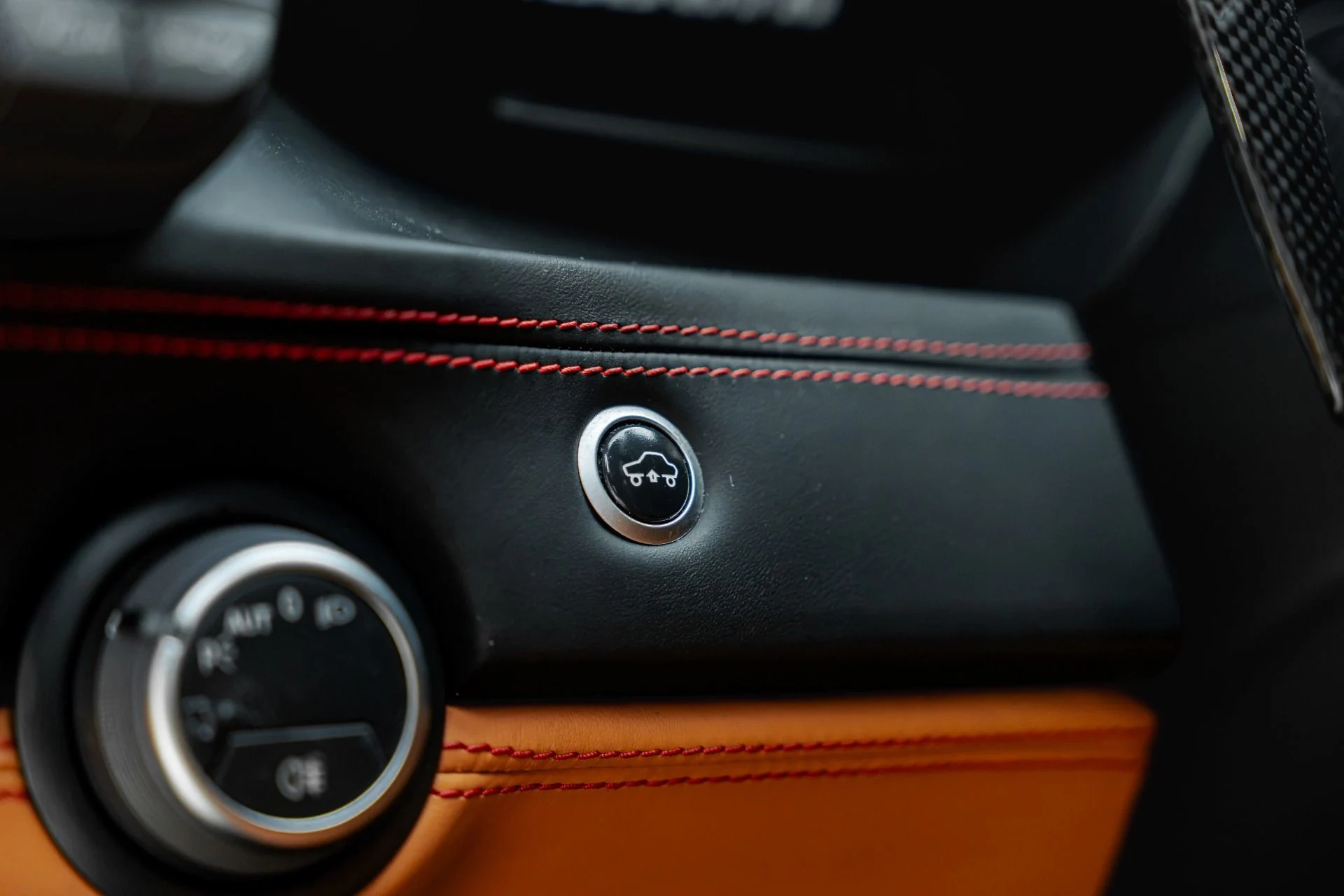mph035_1166655792_Used_2016_Ferrari_488_GTB_1789513544_f0309bfd90
