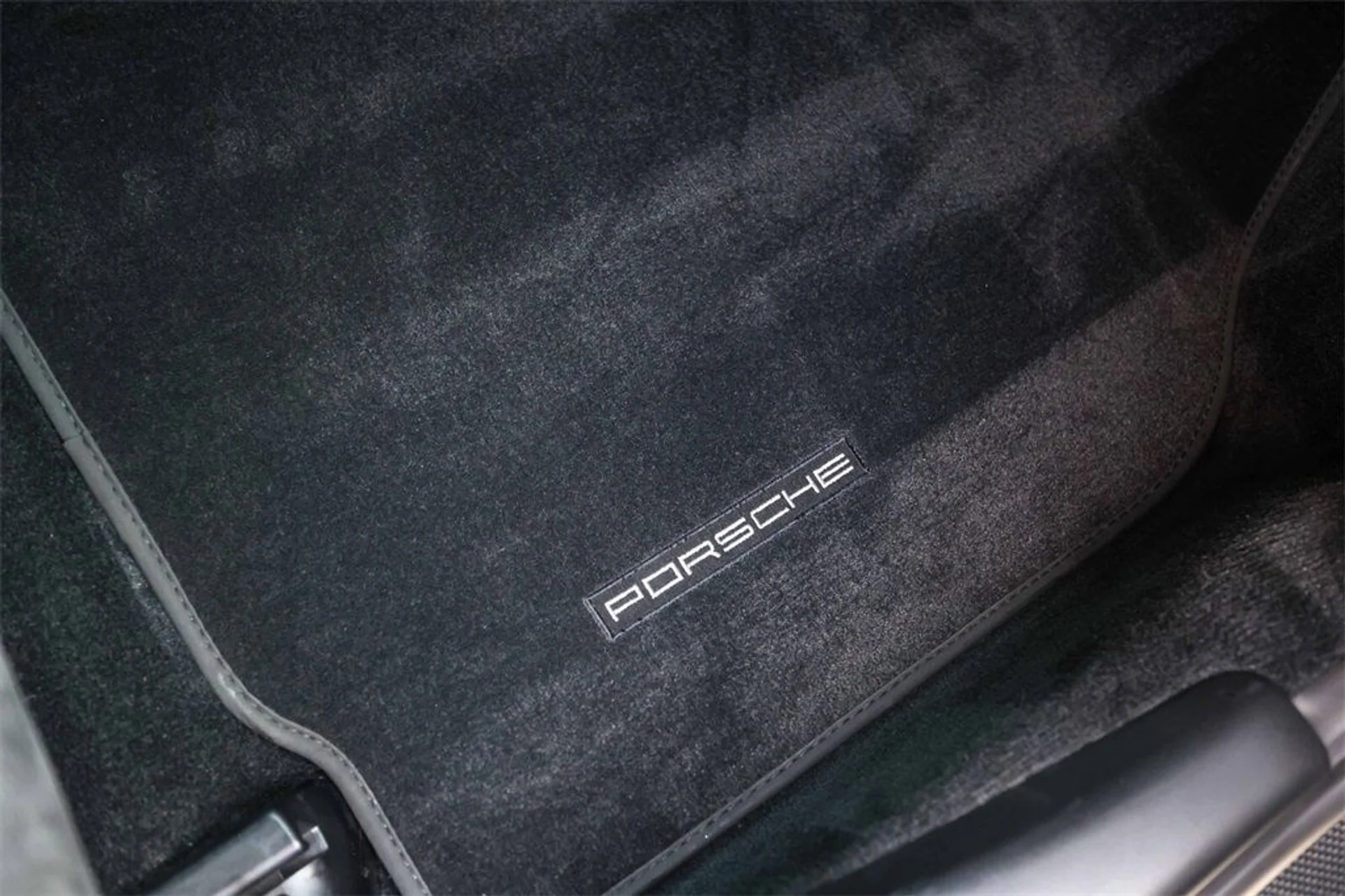 mph035_1173034455_eef26af84ae8603172167c0c5577dd40_843401cad0