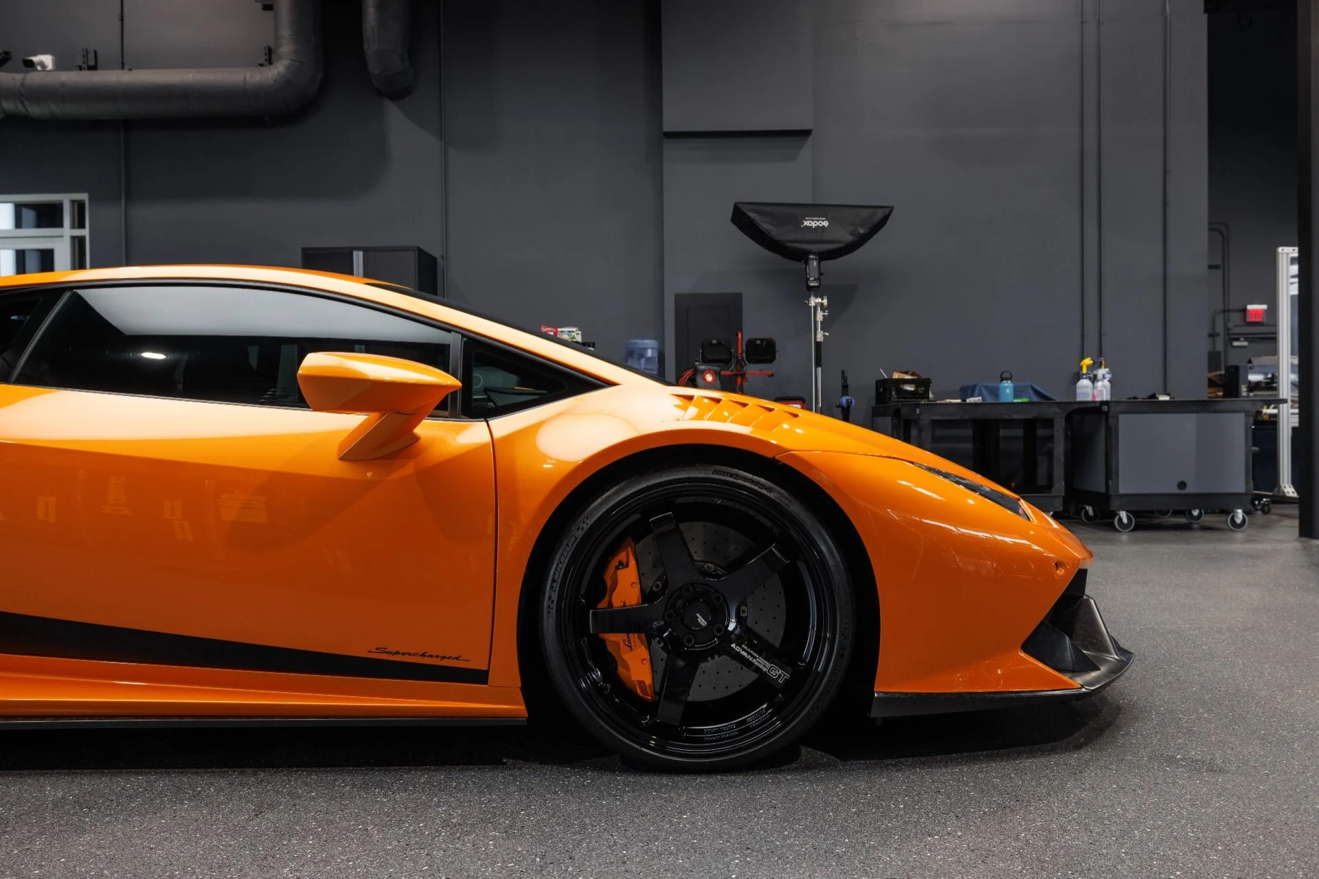 mph035_1176197639_Used_2015_Lamborghini_Huracan_VF_Supercharger_LP_610_4_1760479493_e43f540137