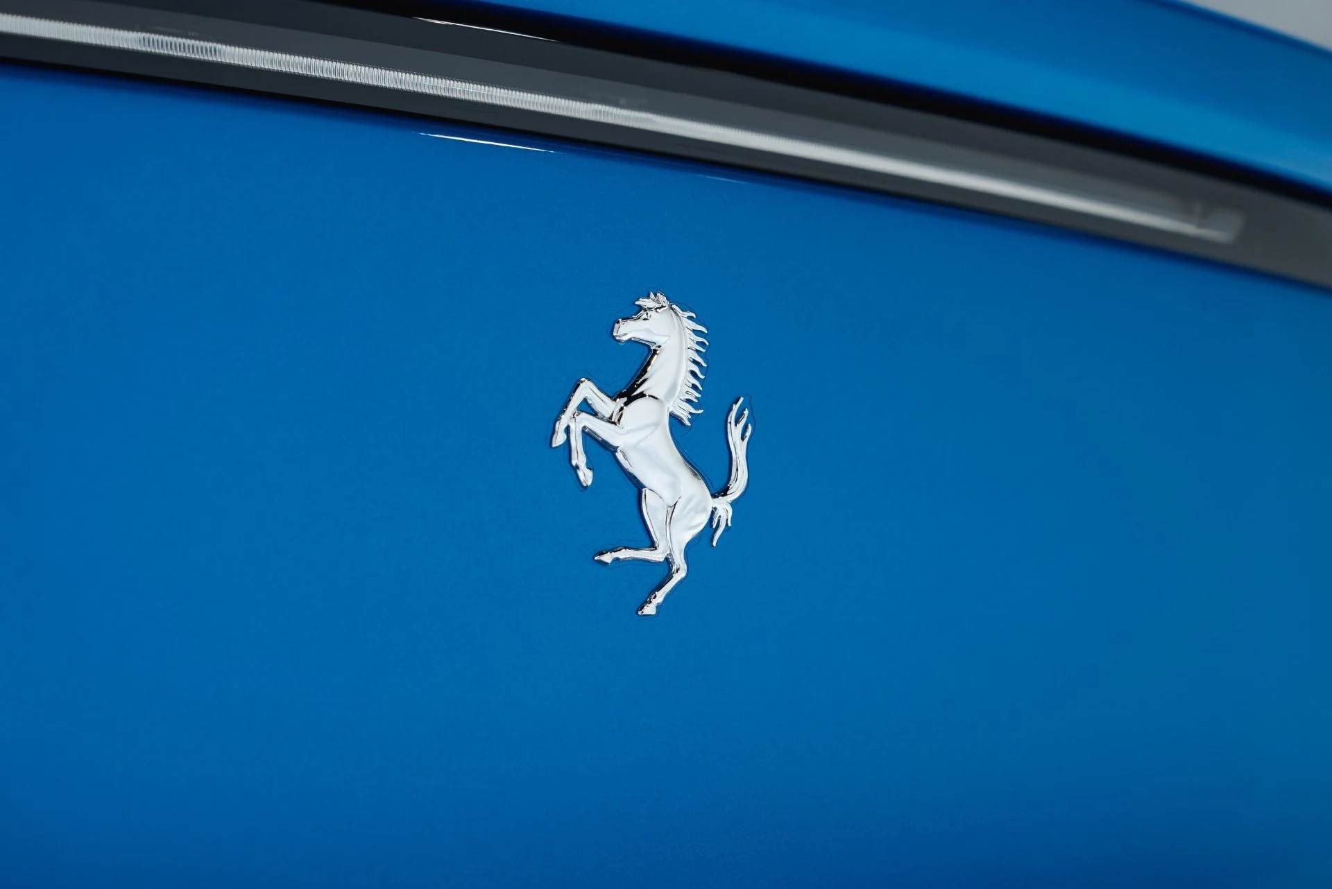 mph035_1180817420_Used_2023_Ferrari_Purosangue_1792516610_e499246ab8