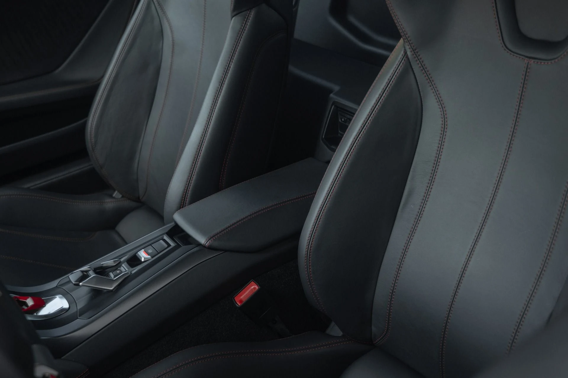 mph035_1197427984_Used_2015_Lamborghini_Huracan_LP_610_4_1761343879_1b4fd10fa7