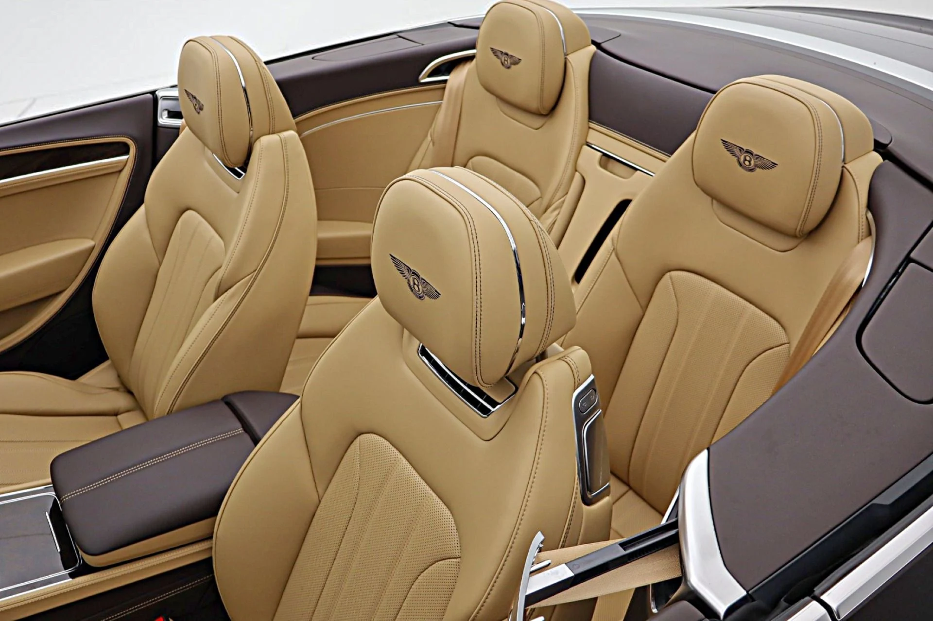 mph035_1197521902_New_2026_Bentley_Continental_GTC_0f42481113