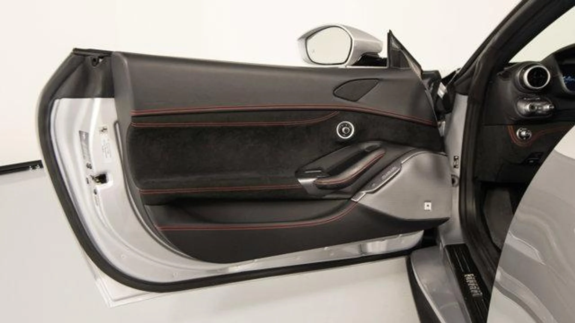 mph035_120013802_1b82xy_O_b2hng_QCN_3skjc86u_Vm_M_610bf15afc