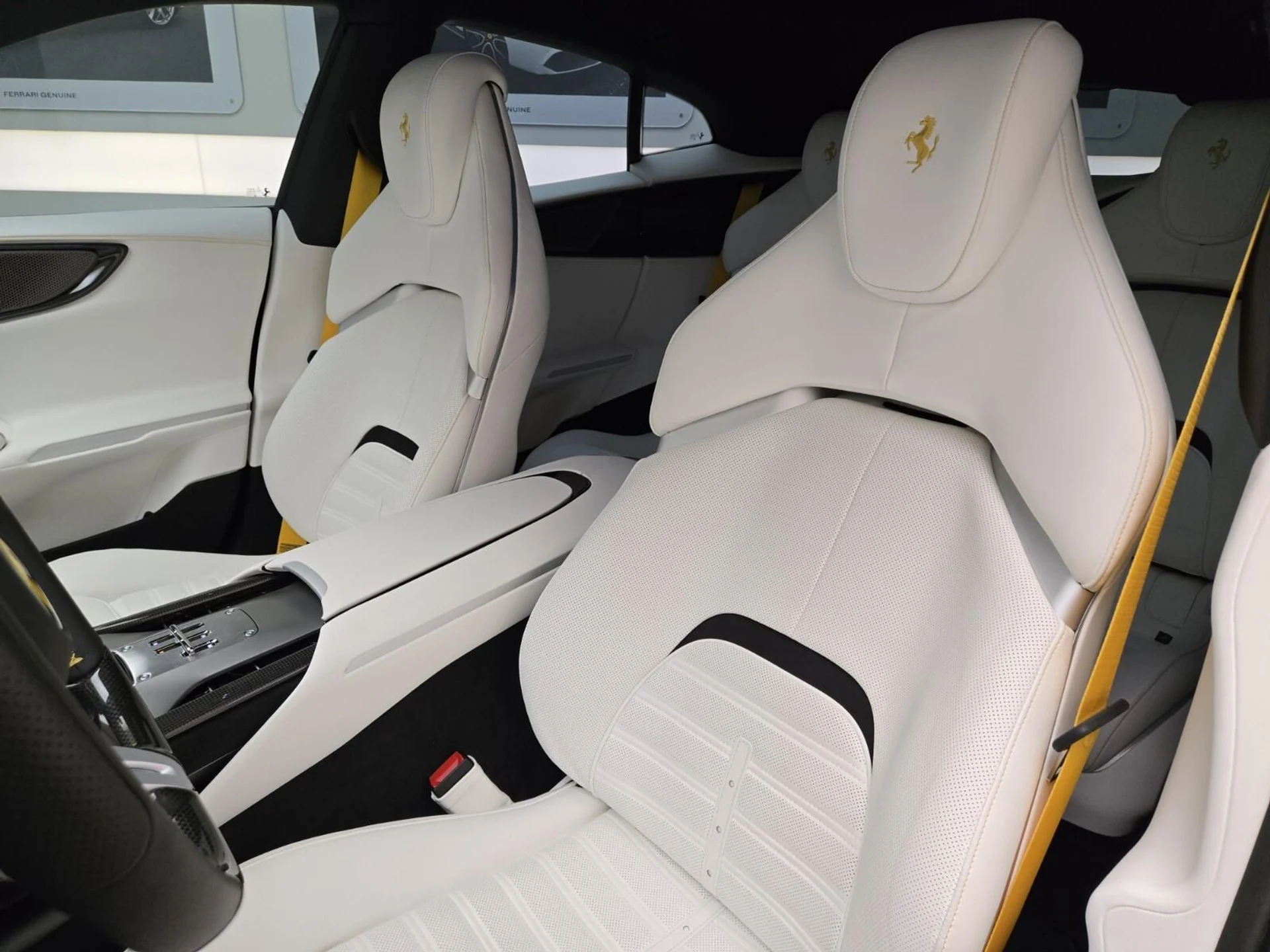 mph035_1200359982_Used_2025_Ferrari_Purosangue_1768891641_73b985cb4c