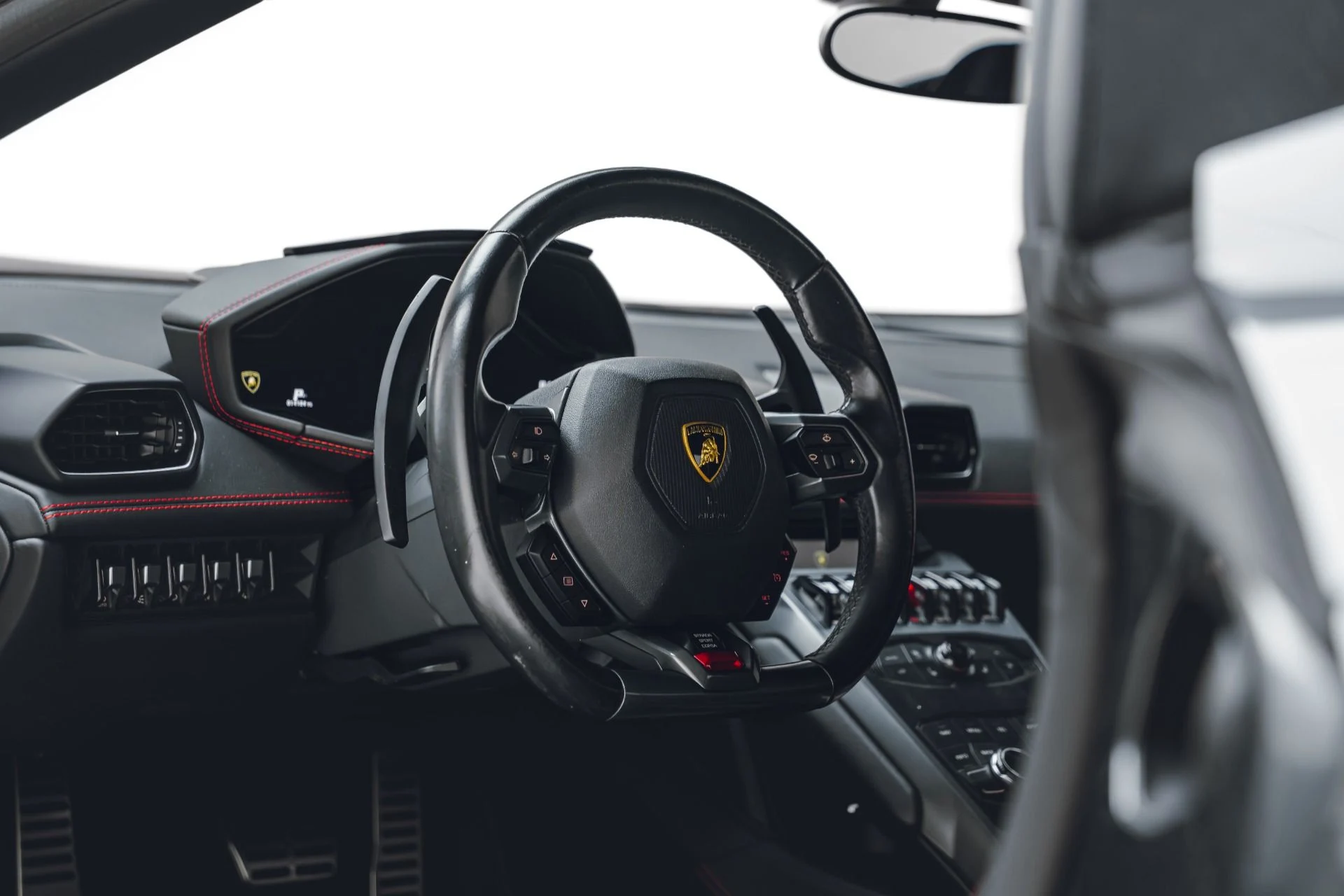 mph035_1203689662_Used_2017_Lamborghini_Huracan_LP_580_2_Spyder_1781555635_d49360c1f7
