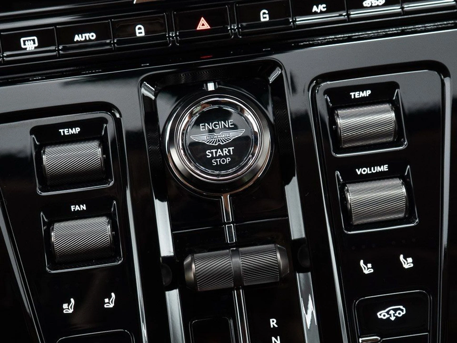 mph035_1224538264_e2d7643315fcfebc18357eb47b931ffc_e63953a8be