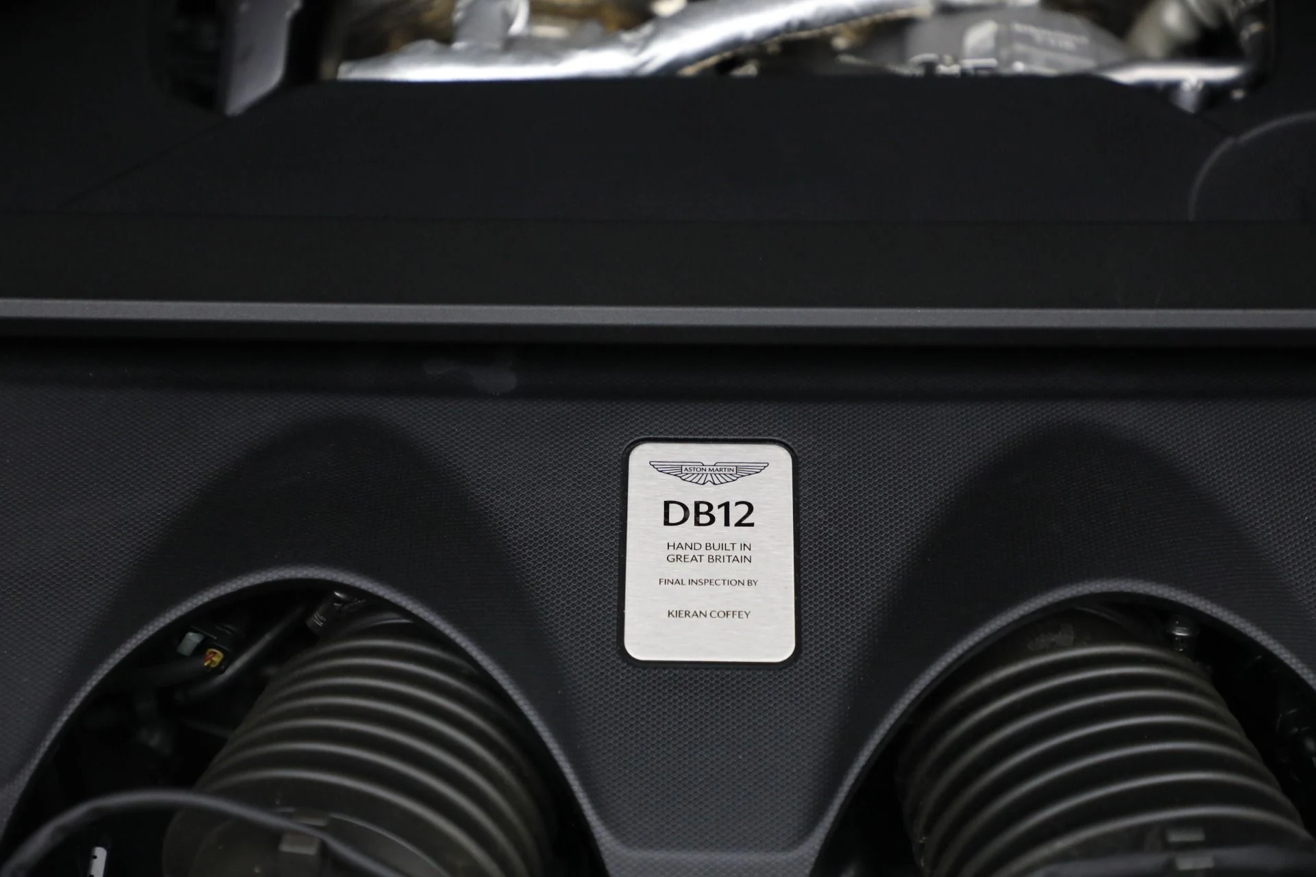 mph035_1225222083_Used_2024_Aston_Martin_DB_12_Volante_2b8c6331da
