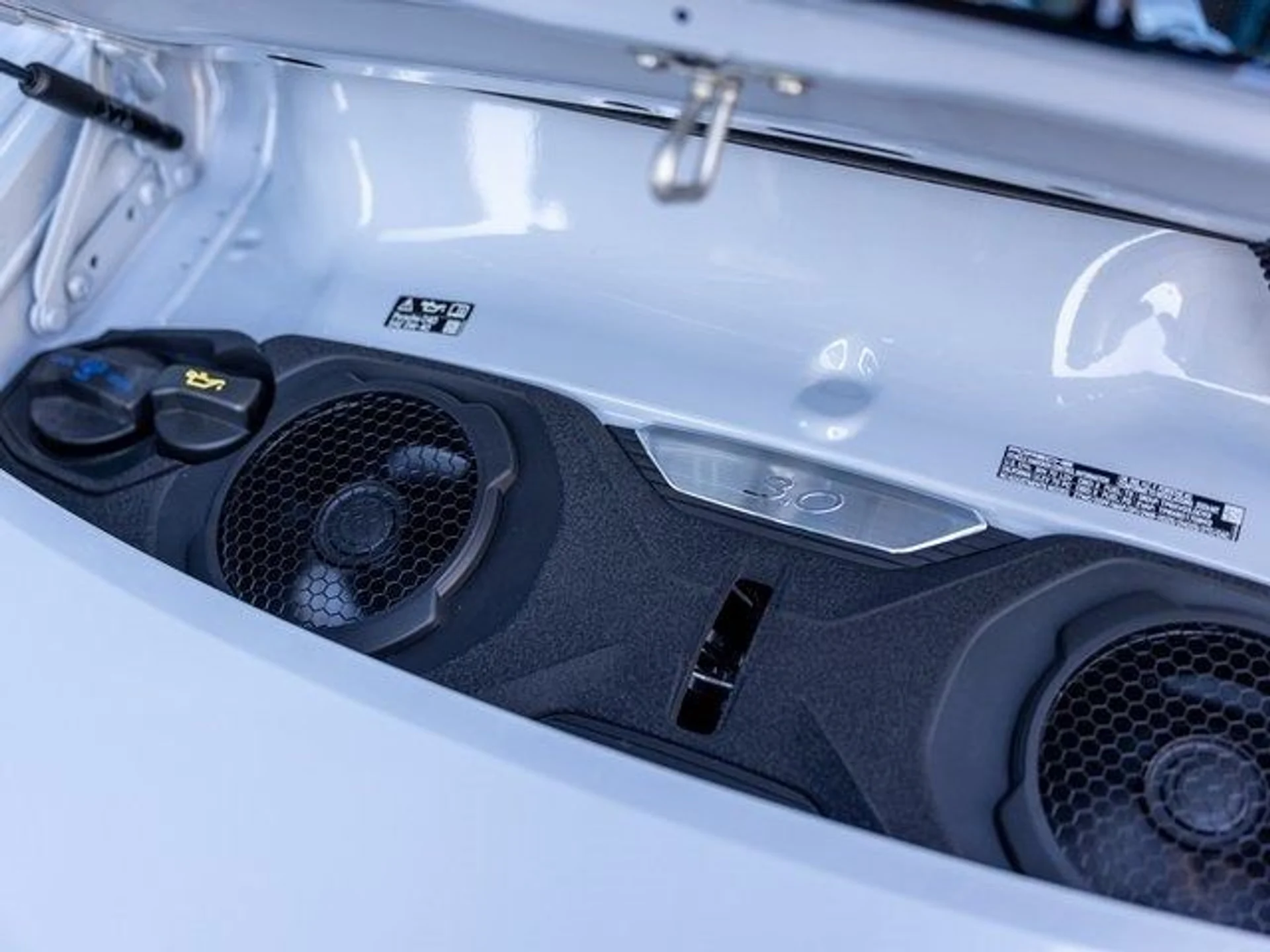 mph035_1225728514_36_e37df57f58