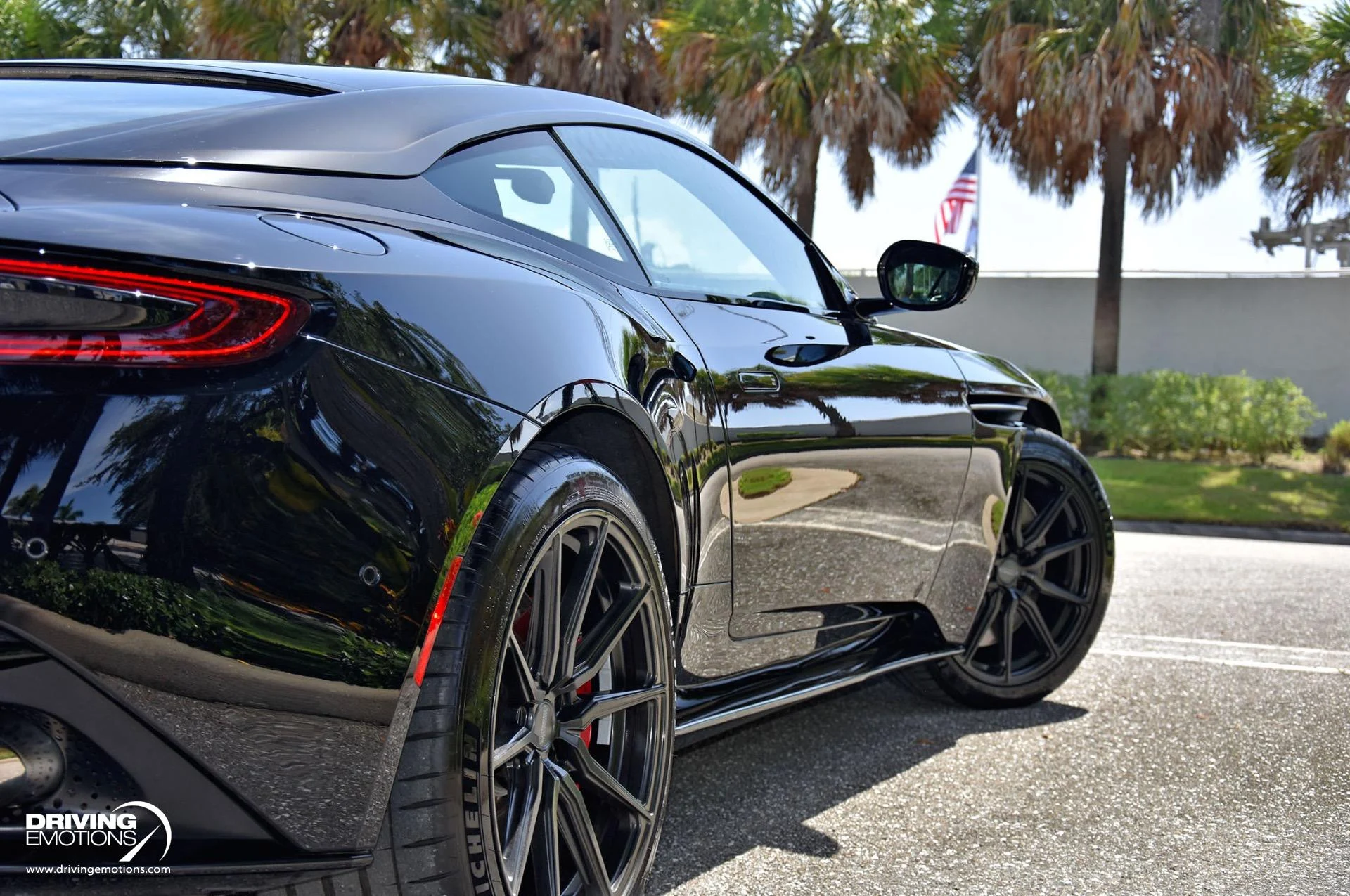 mph035_1237186533_861_p36_l_2066cd0a91