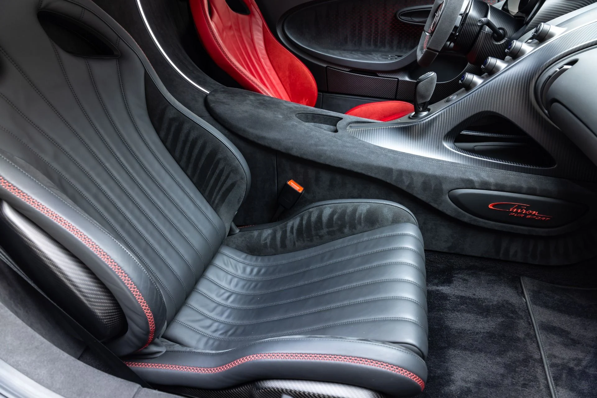 mph035_1237995596_11790_p36_l_44d48045af