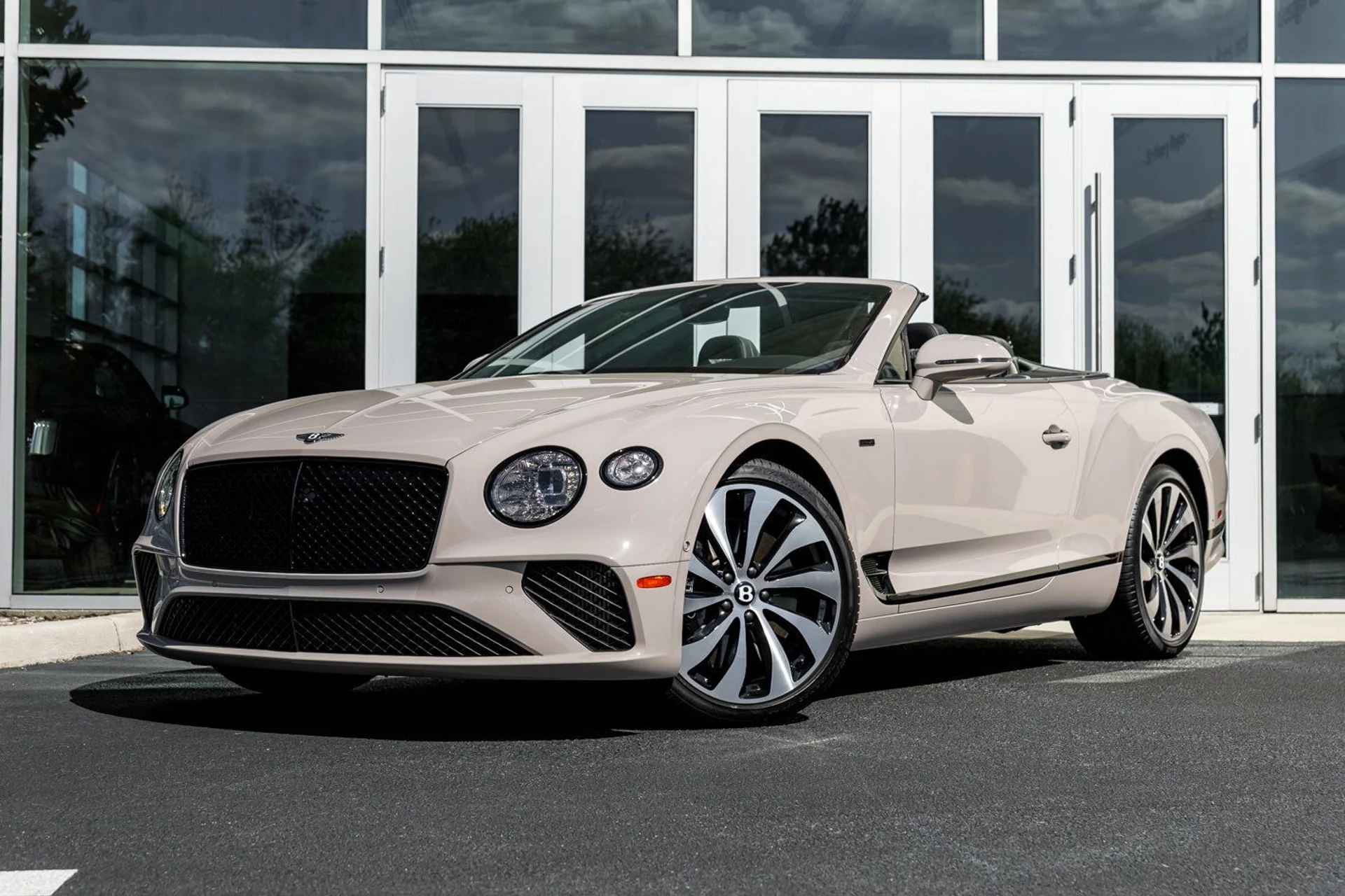 mph035_1239975992_3569d89cd87aab85d8ac33b175a6936ax_3a04048bef