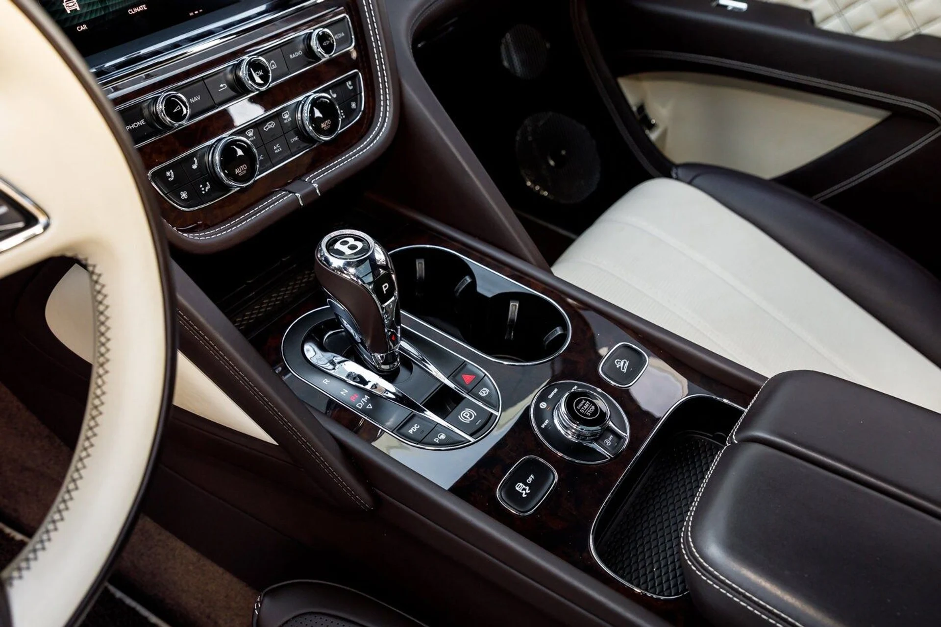 mph035_1254169483_7ece460ef67a9591e1667472b78ab366x_3543bbb852