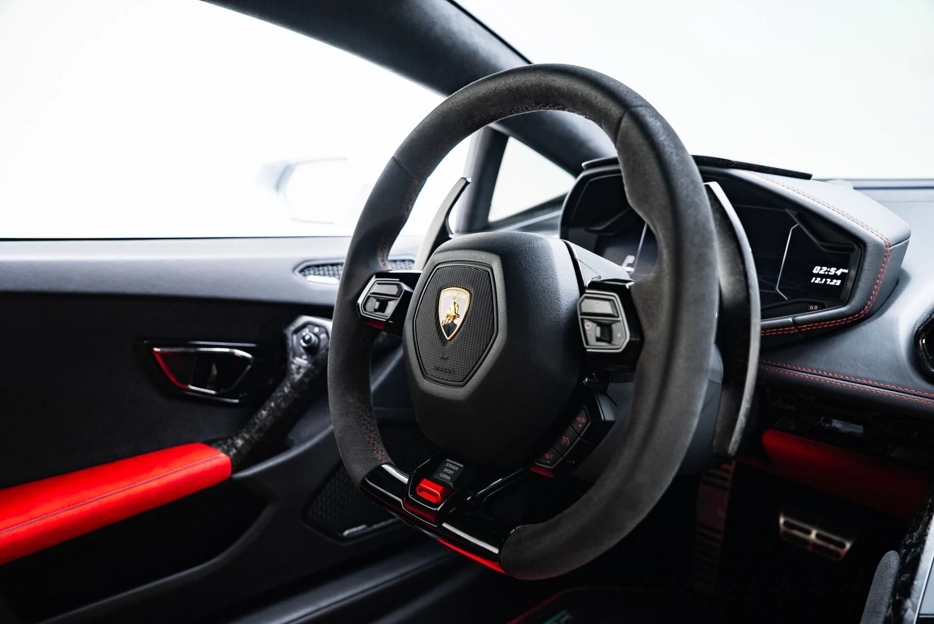 mph035_1256989345_Used_2020_Lamborghini_Huracan_EVO_1766089708_321463ac6b