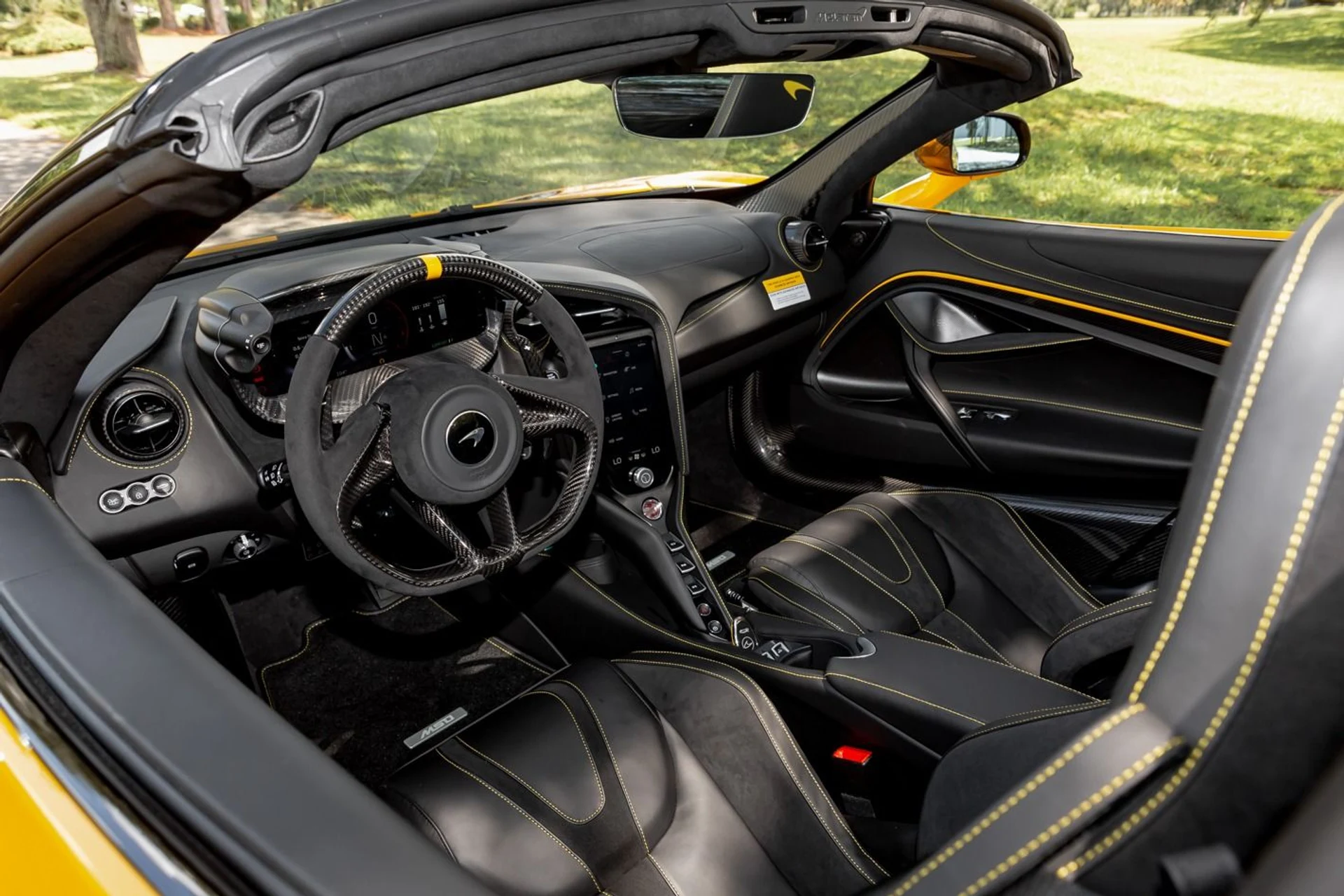 mph035_1259155460_437_p36_l_fa70034390