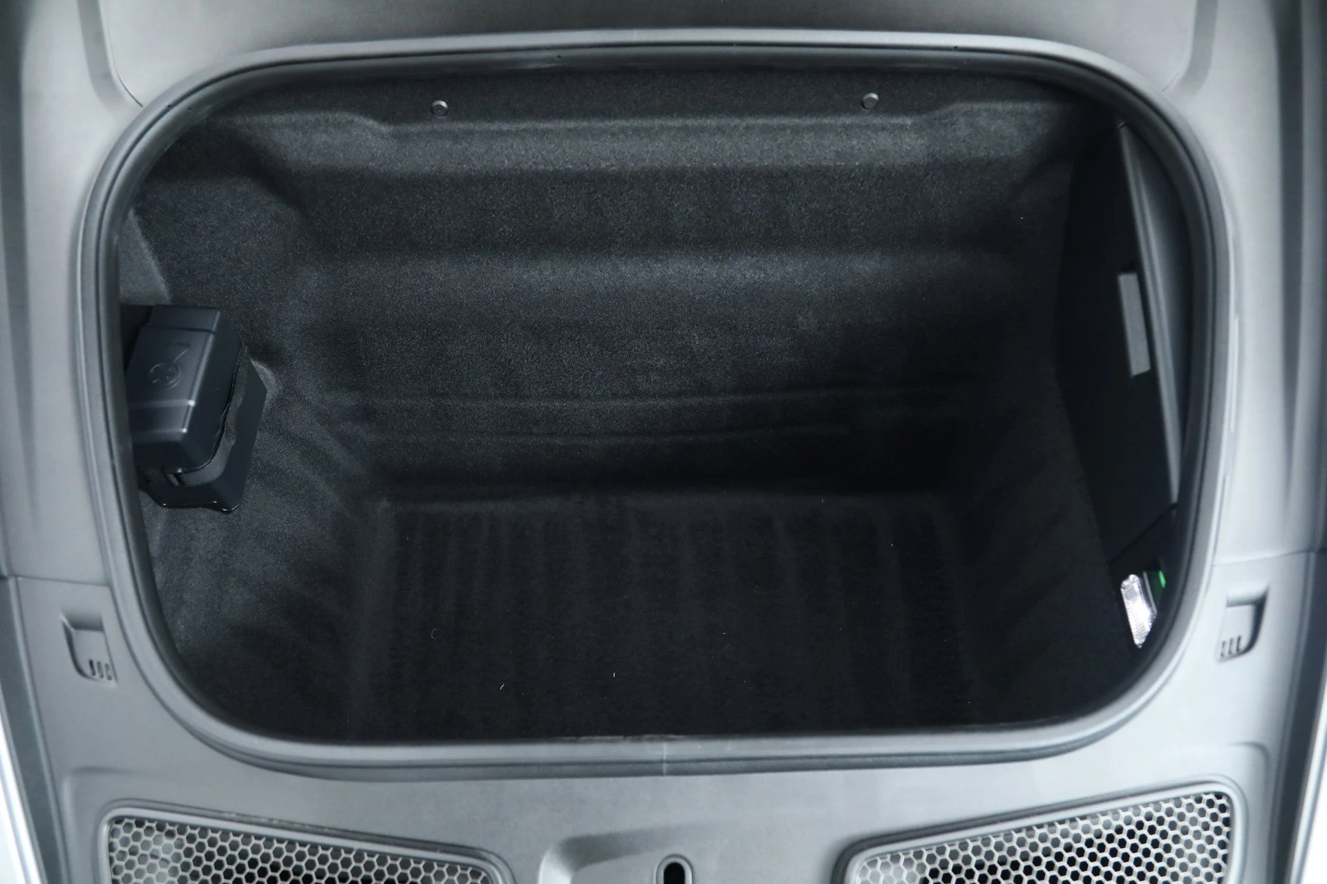 mph035_126026923_8207e5815a043b70f9c395204d999026_3eda0fc8cb