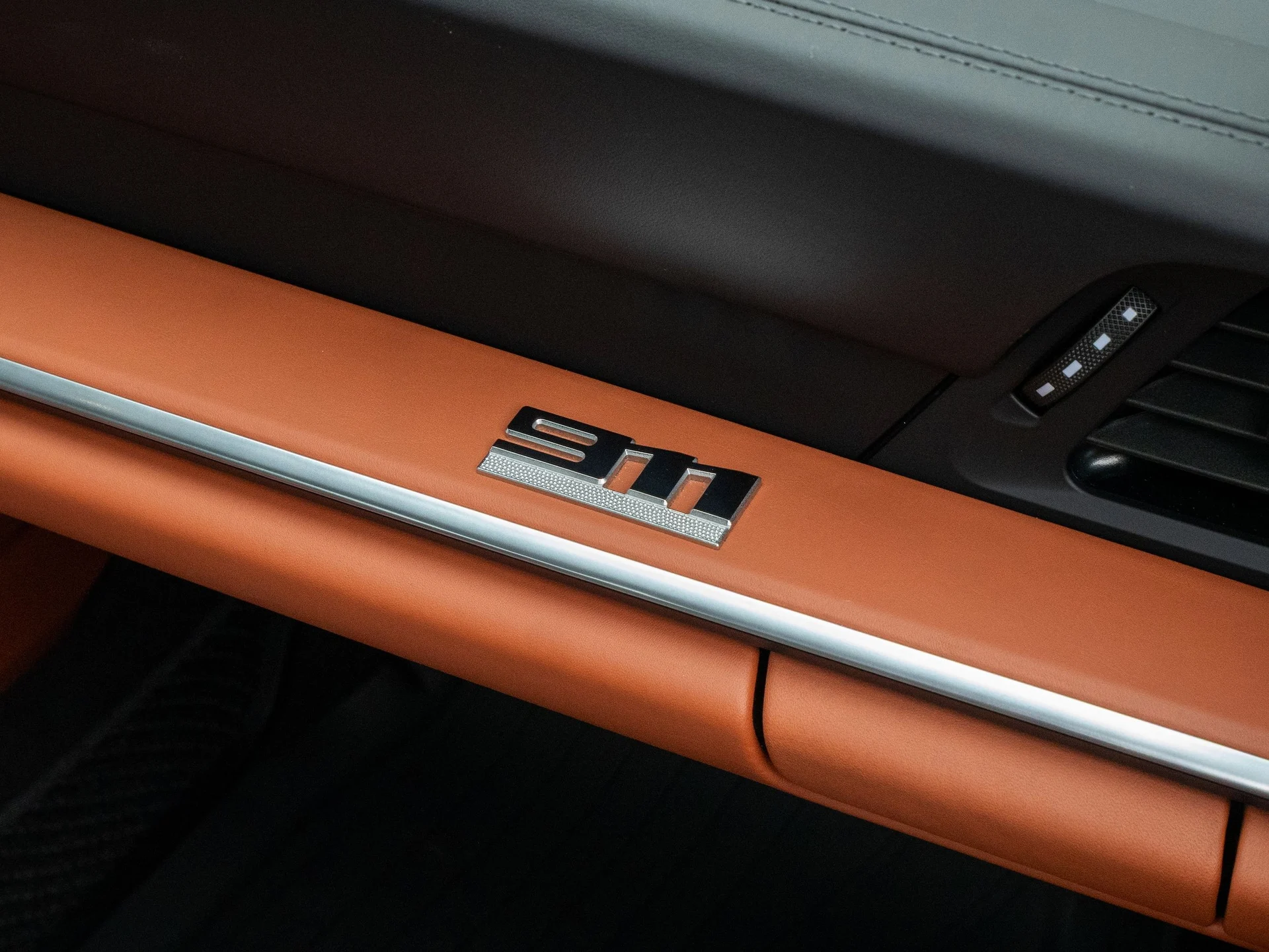 mph035_1266446760_fb57ff797a440d96de397a145dc9d08ex_a93cab1fa5