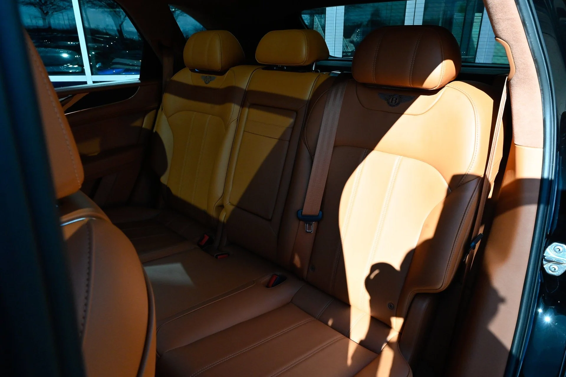 mph035_1270748266_b970a6b84968481a869d8b4669440c7f_a798f78aa6