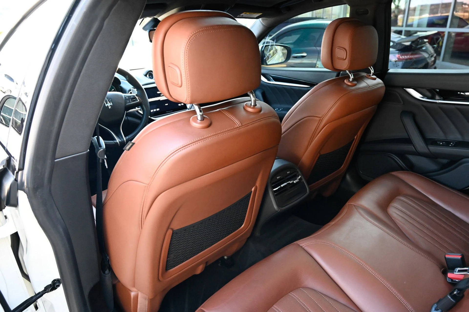 mph035_1275395160_818b2650acb34058a3452cf464fa4364_c462d493fb