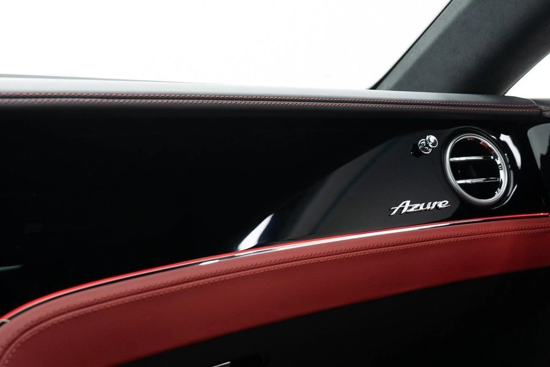 mph035_1284780613_828f7b09bdb2ee2ec18169352c9d63d0_e95a96b100