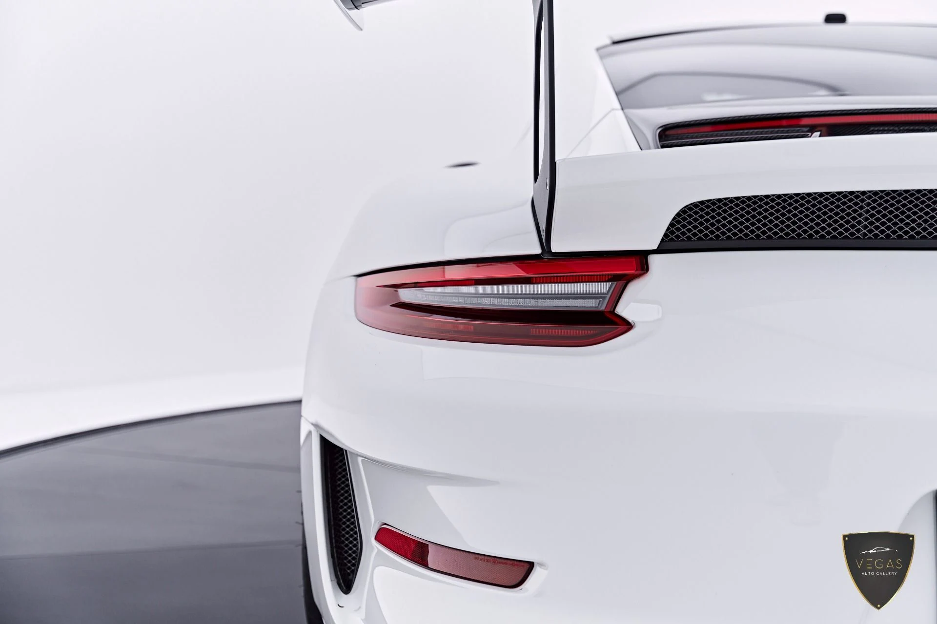 mph035_1298037755_Used_2019_Porsche_911_GT_3_RS_1783382323_23a853eab6