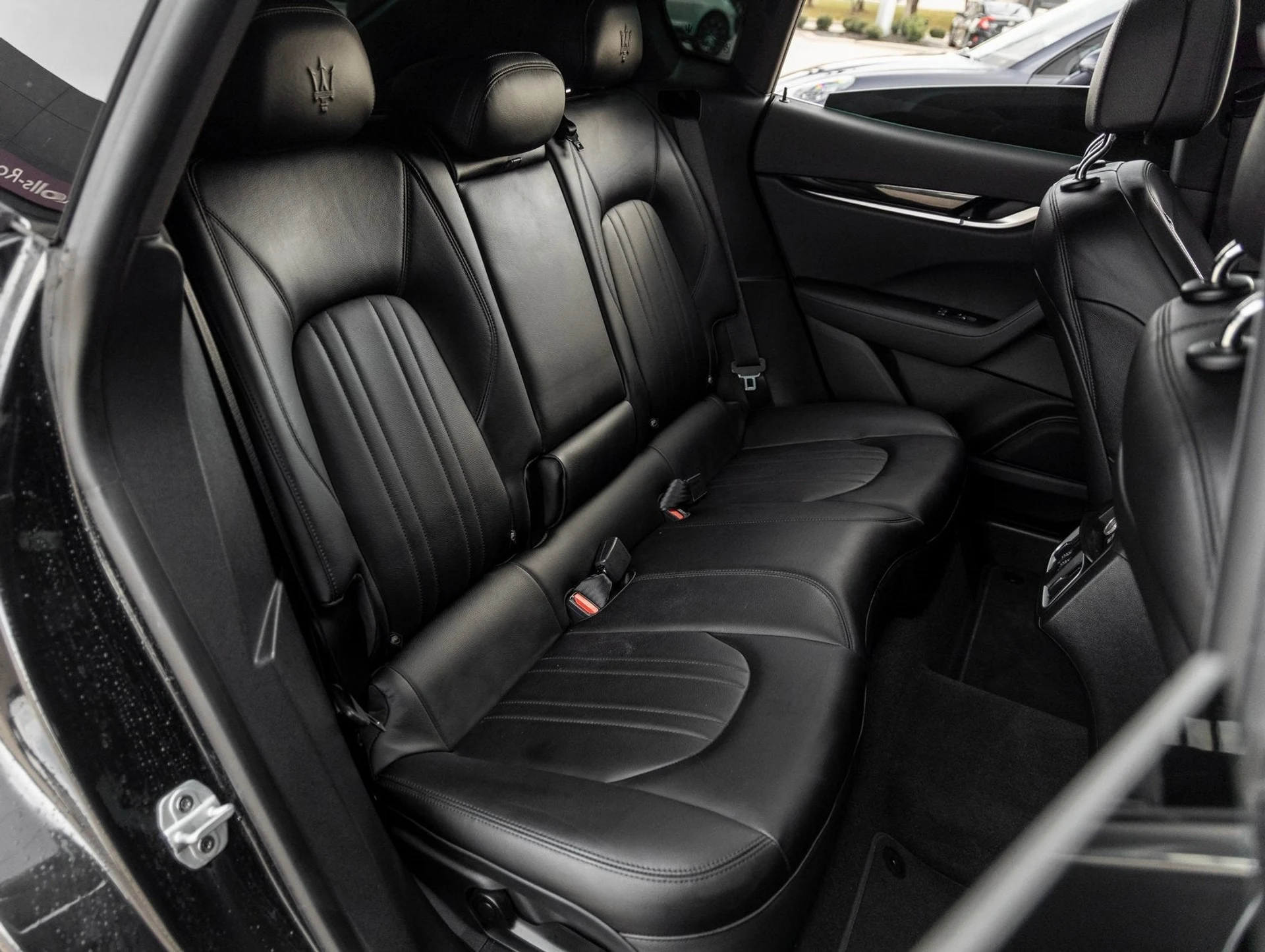 mph035_1301848860_36_5740292b60