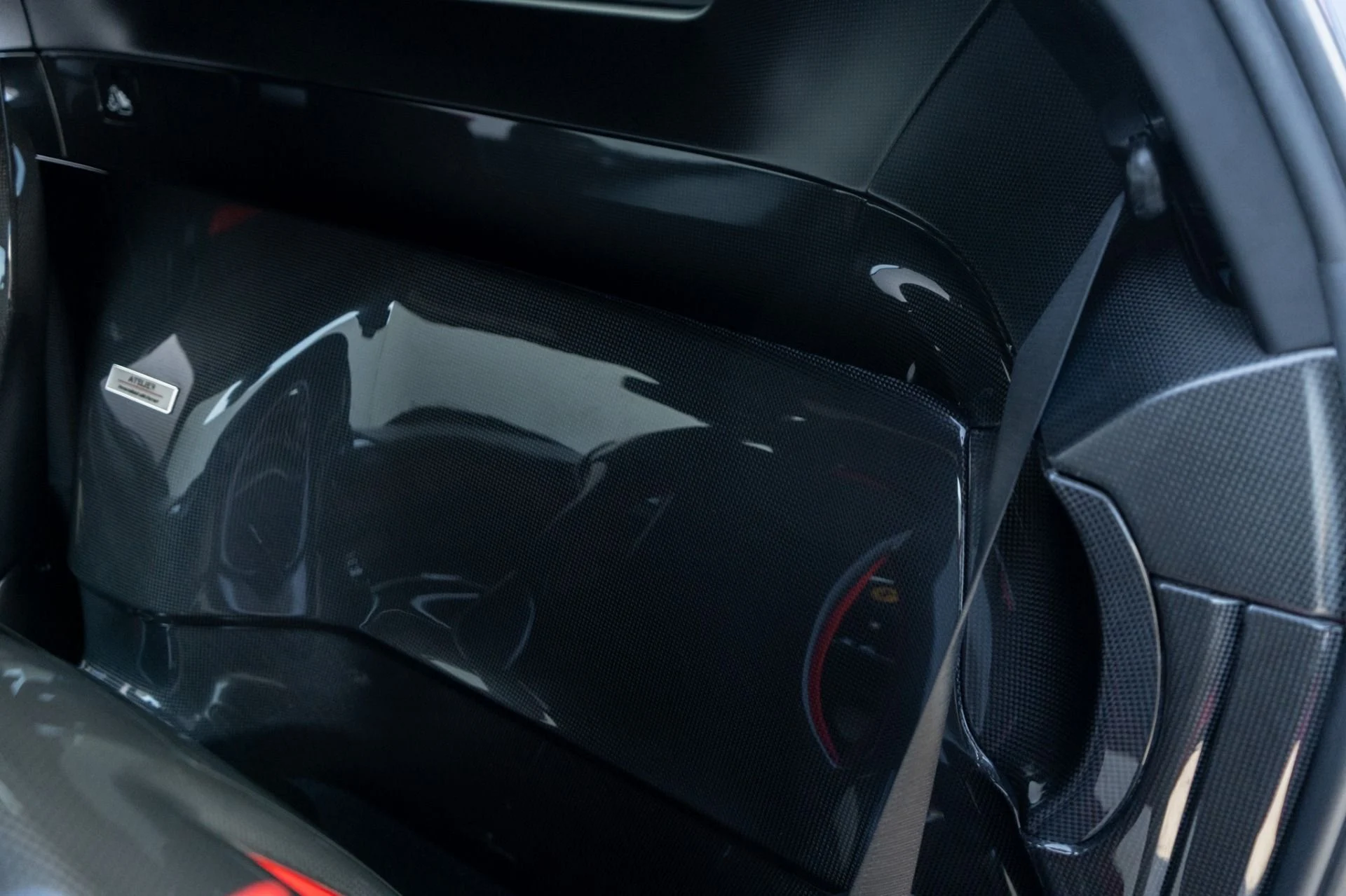 mph035_1304406796_Used_2023_Ferrari_SF_90_Stradale_1764710816_df48cce13f