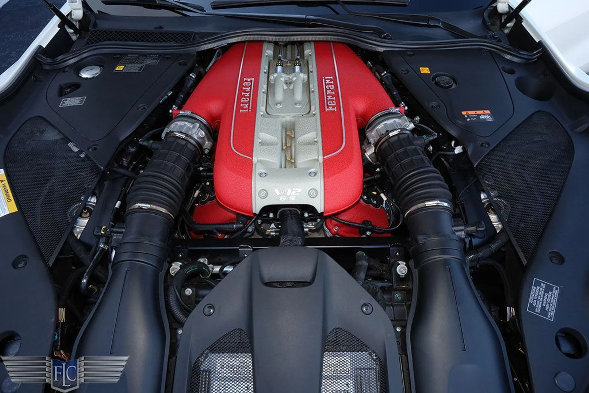 mph035_131029650_used_2020_ferrari_812_superfast_coupe_6305_22951758_36_1024_773249fadf