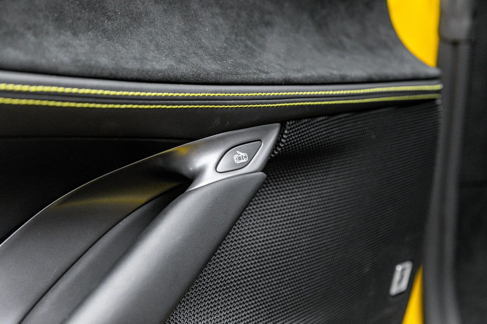 mph035_1313257253_2c4fd5b109b64fe3aaa2707005191119_8aa80c7b33