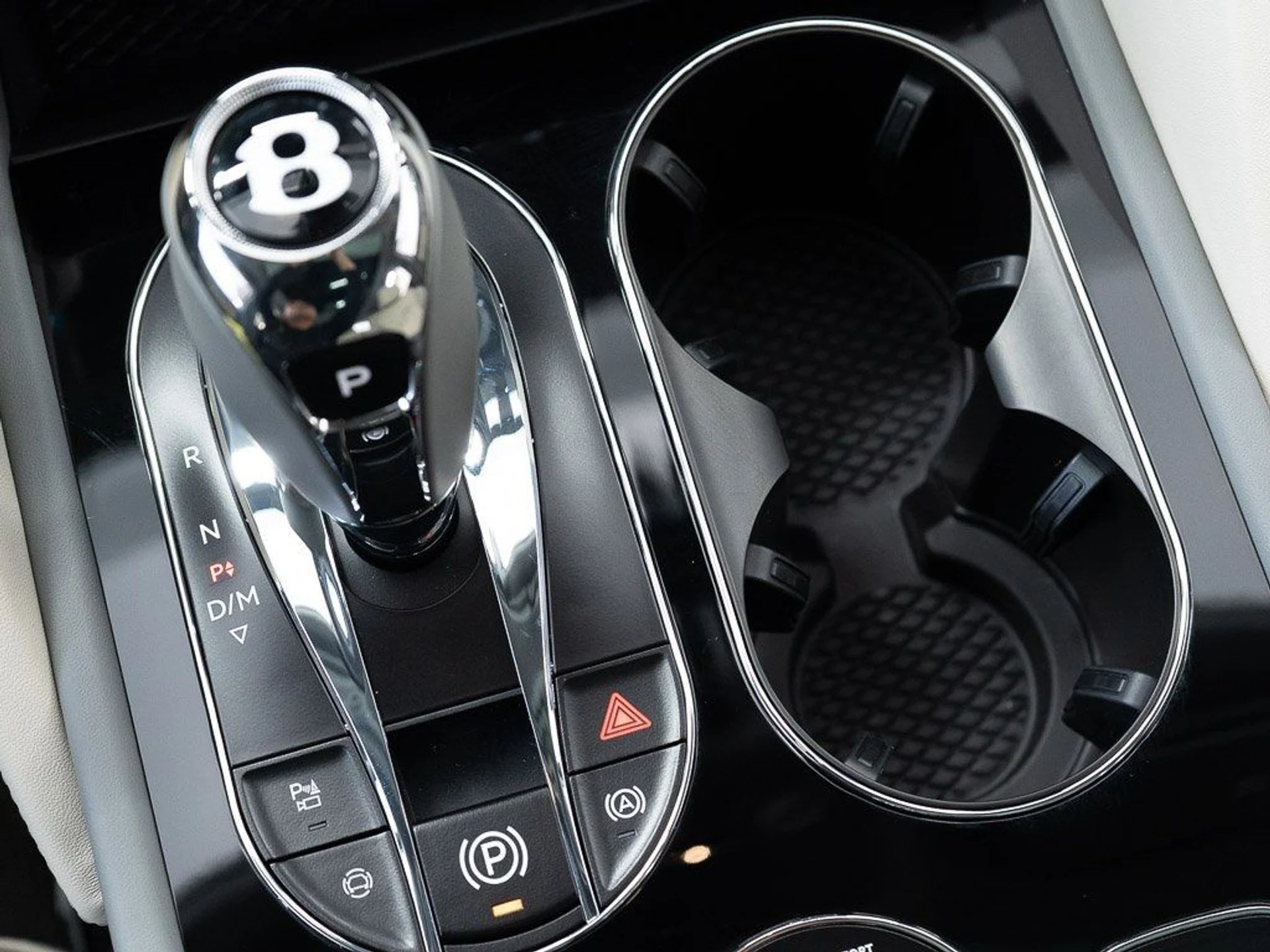 mph035_1316738928_84da381f564c703e8d7cc1f0c98a70ee_095d81b3e0