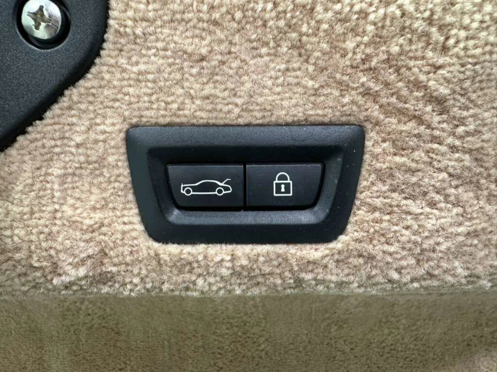 mph035_1328785959_306d5338aca34f4b77f0fad69226c225_bae6b4283b