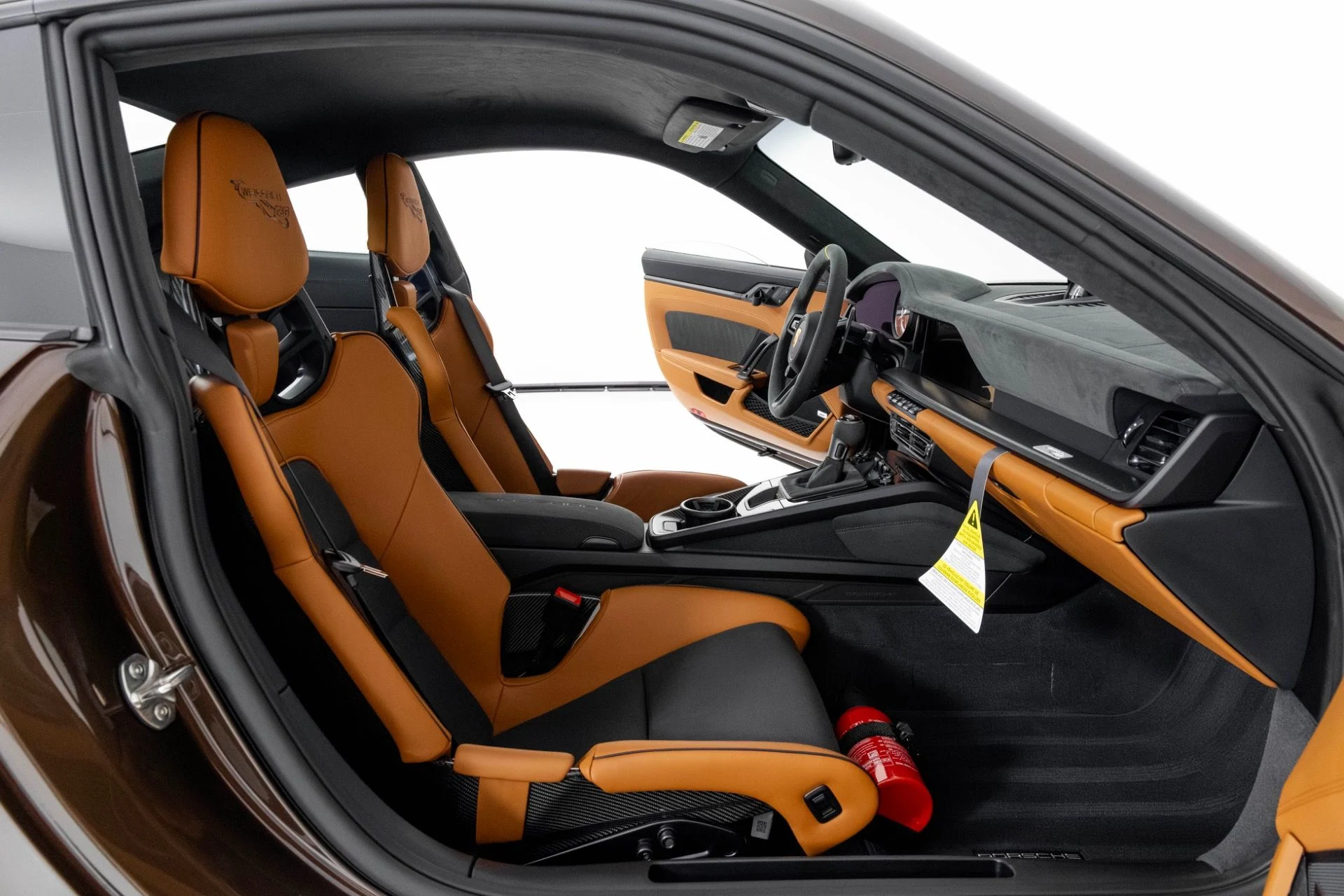 mph035_1353914250_Used_2025_Porsche_911_GT_3_RS_1764100573_374700c483