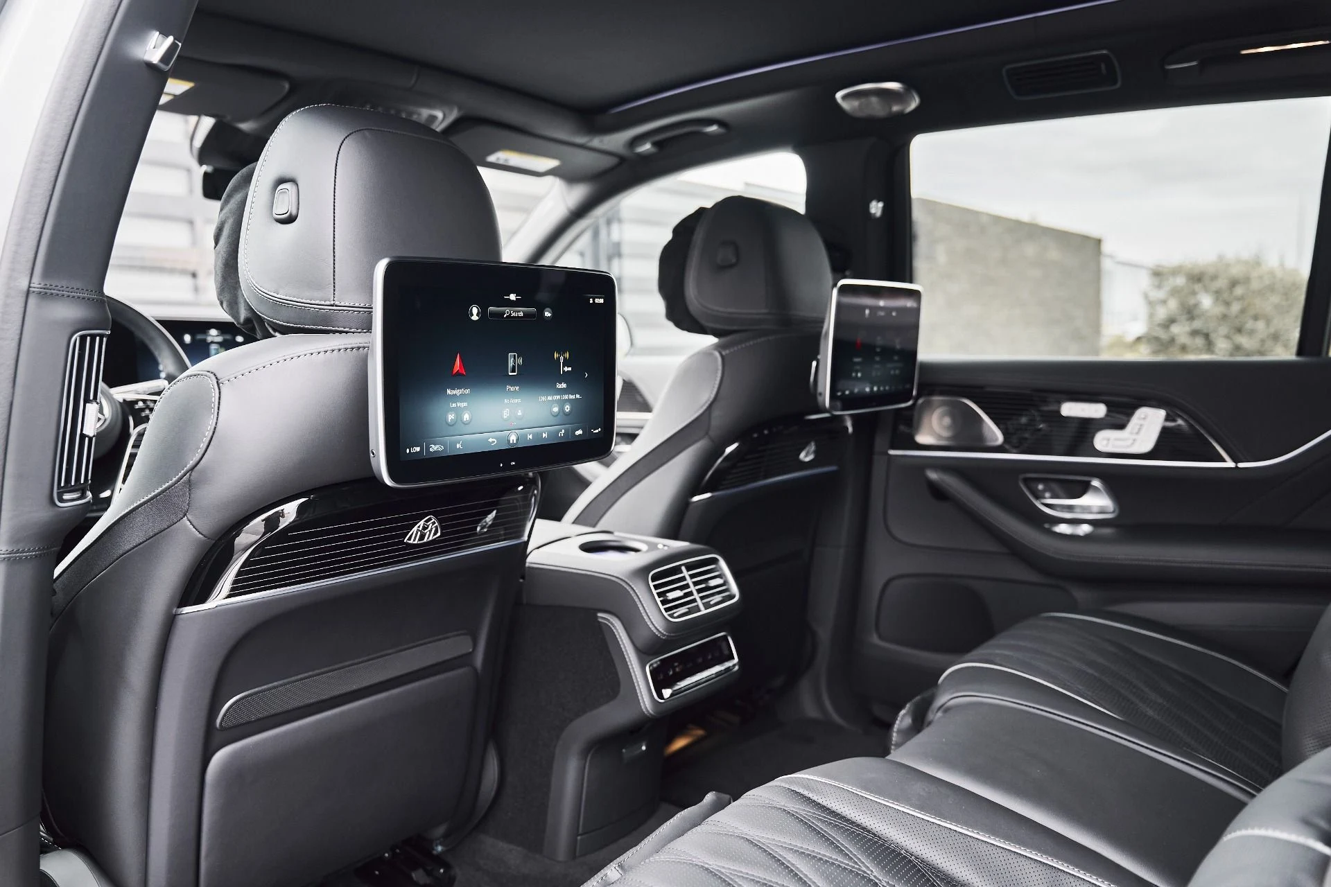 mph035_1356290506_Used_2026_Mercedes_Benz_GLS_Maybach_GLS_600_1777160252_979c61a53e