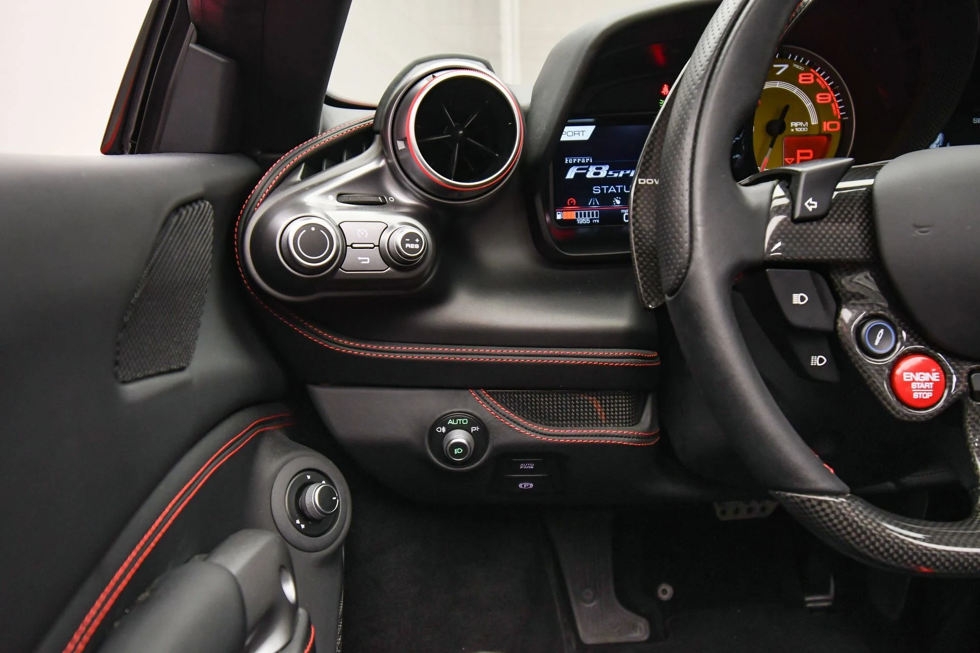 mph035_138633888_08bb03c4b7a64d1891dca2641c8c37eb_e3ee85e05e