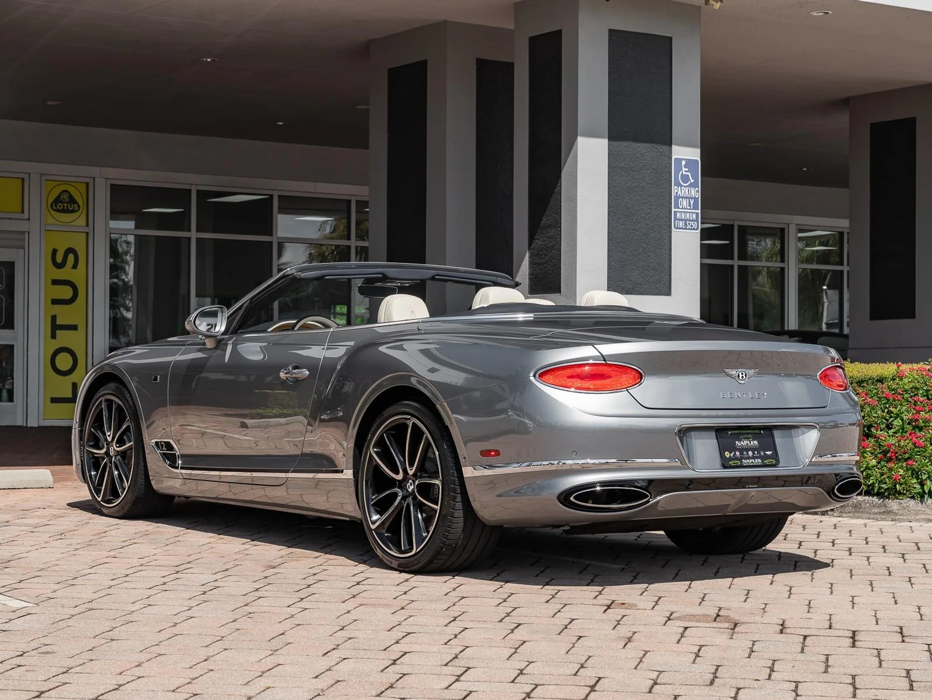 mph035_1399822836_Used_2020_Bentley_Continental_GTC_GT_1756498130_f7c570344e