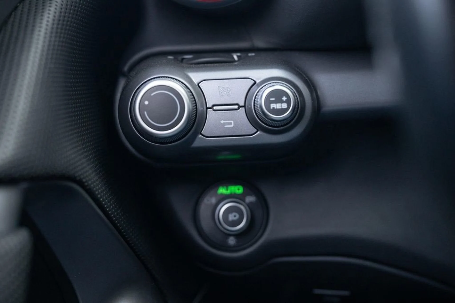 mph035_1414348004_ae259a4dfc8e419e9e98f007b8c28107_19e02fe442