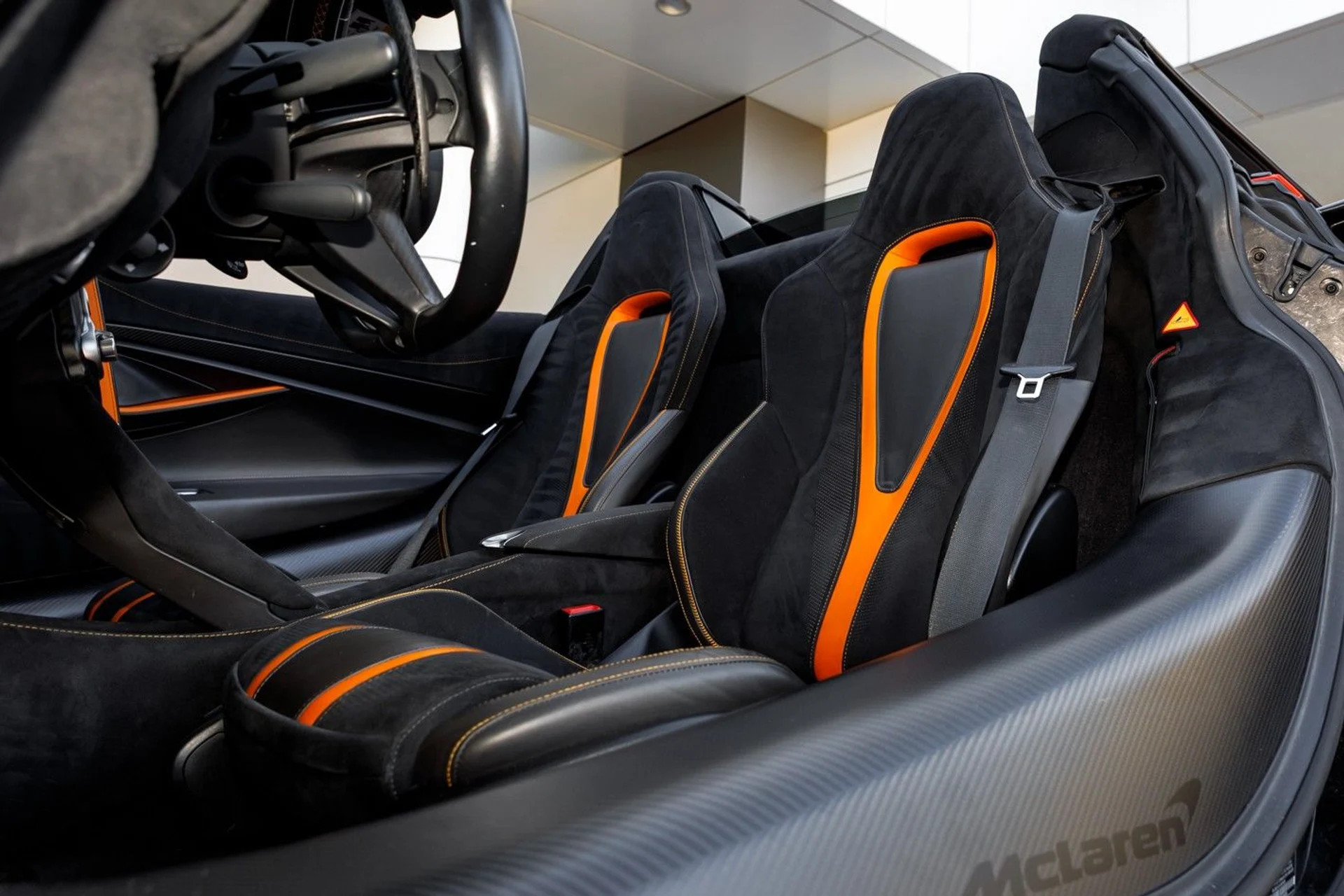 mph035_1415794922_625_p36_l_ae458e1d2b