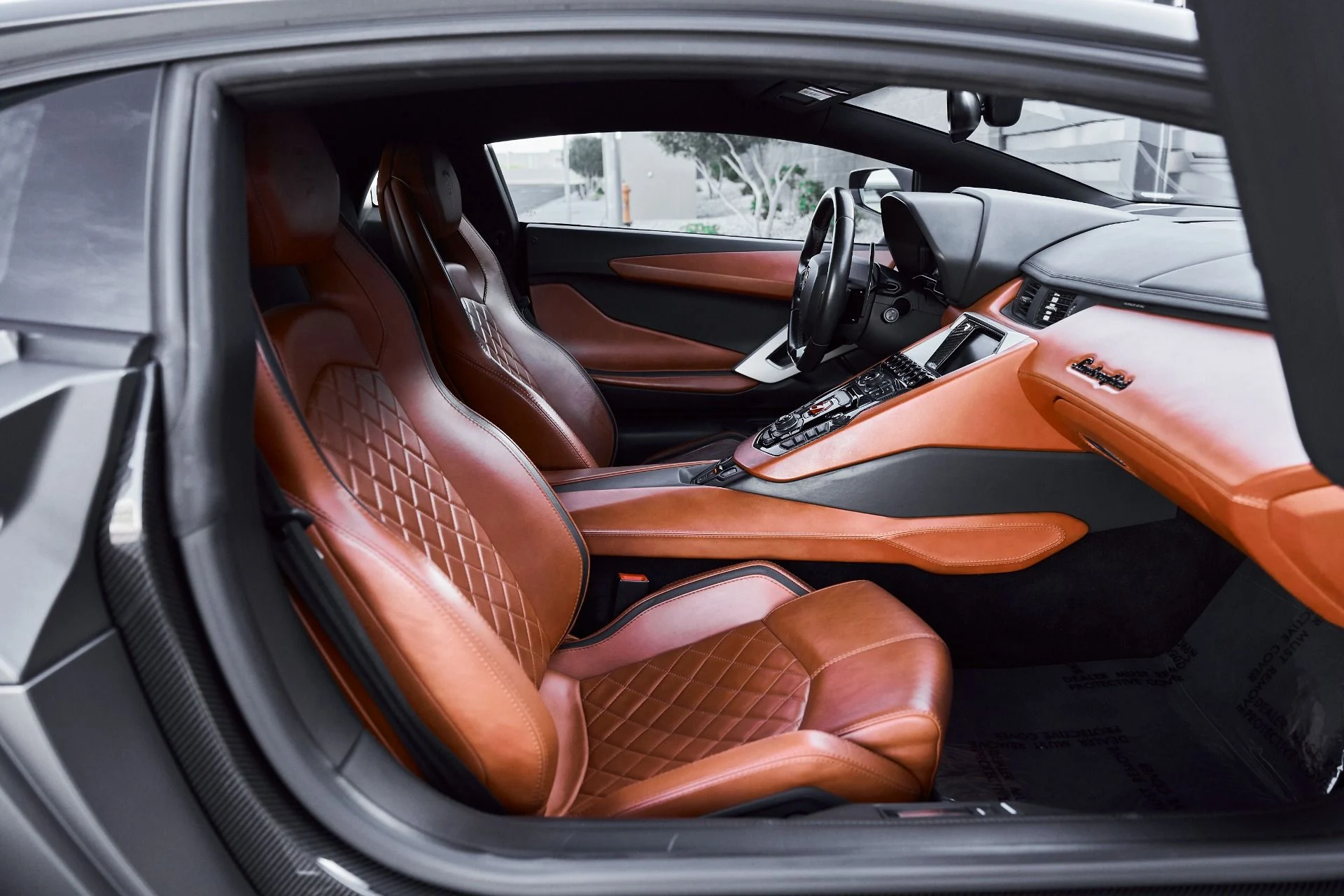 mph035_1428990257_Used_2018_Lamborghini_Aventador_S_Base_1773191824_bd5e4215a1