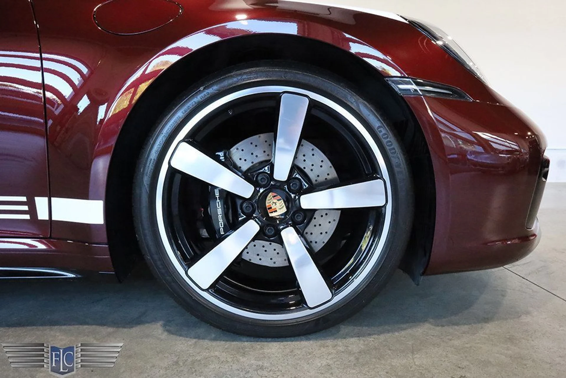 mph035_1432963017_used_2021_porsche_911_targa4sheritagedesignedition_9689_22967644_36_1024_e351d9fc96