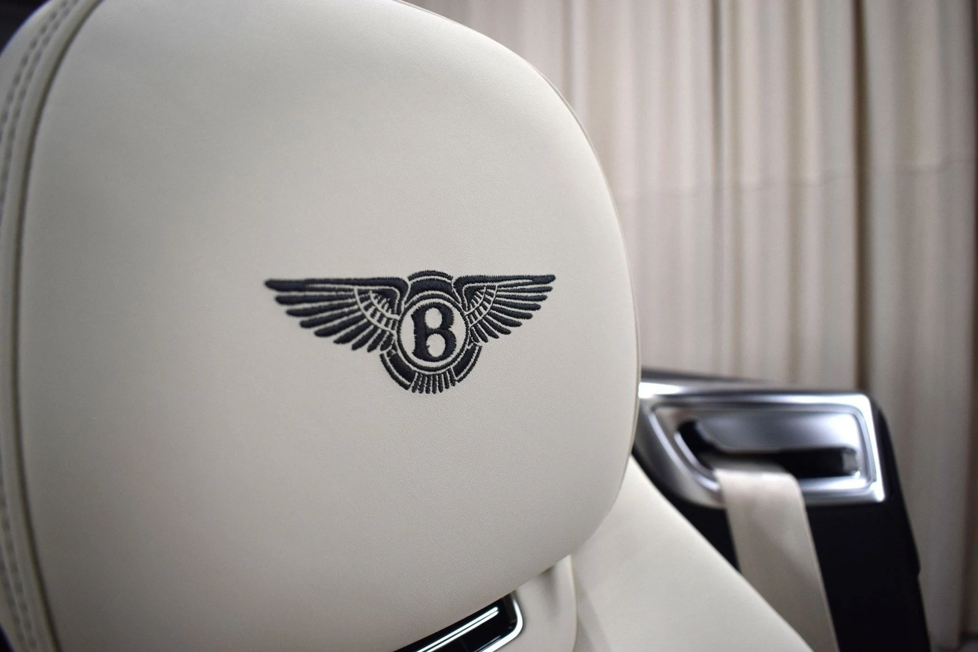 mph035_1461969442_0233e0985a8d9c6bff0681bd0a9a4661x_000103951e