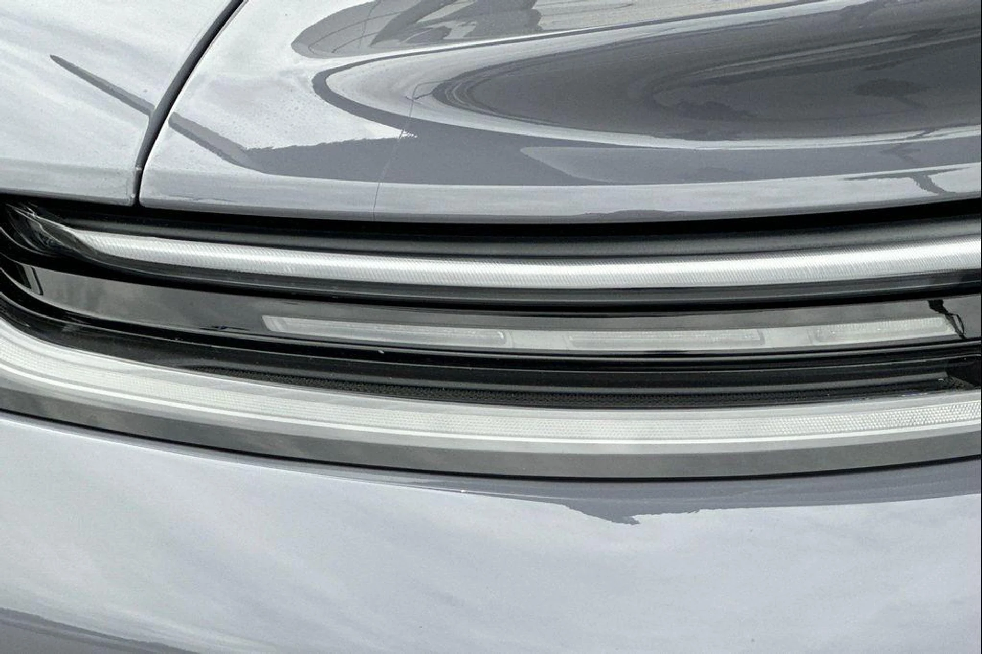 mph035_1468013007_a_WKMO_Svm_HX_5_Upwn_L_s_C19j_R_Gf4_c8186c63d5