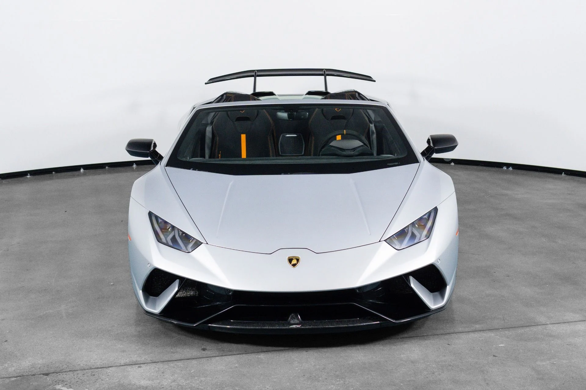 mph035_1468068866_Used_2018_Lamborghini_Huracan_Performante_Spyder_1781732323_be3a65a609
