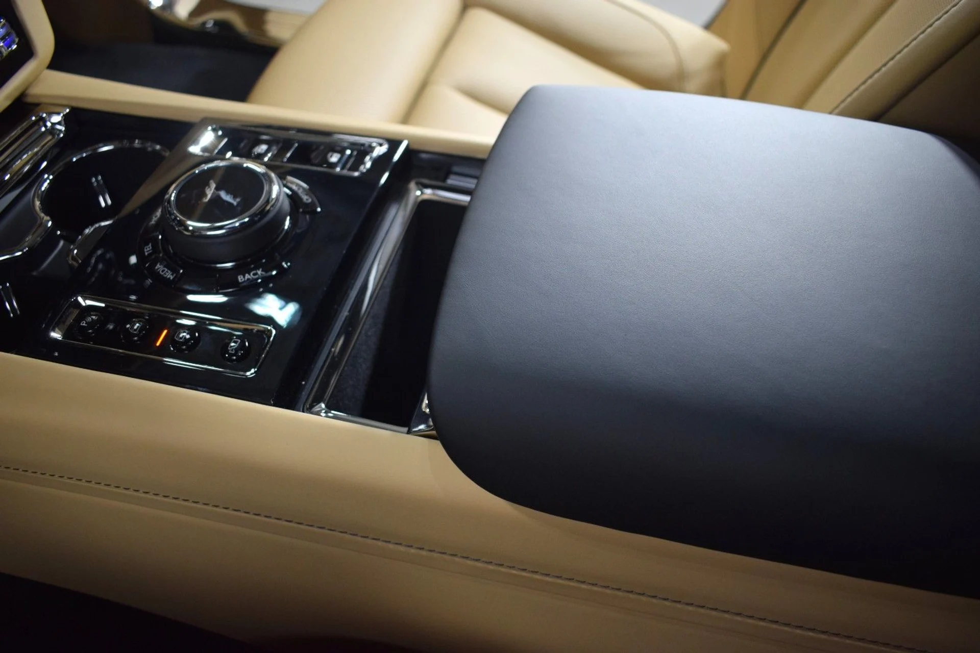 mph035_1485123252_328d71d44836b40c4dd82f314b6c0033x_9441256b34