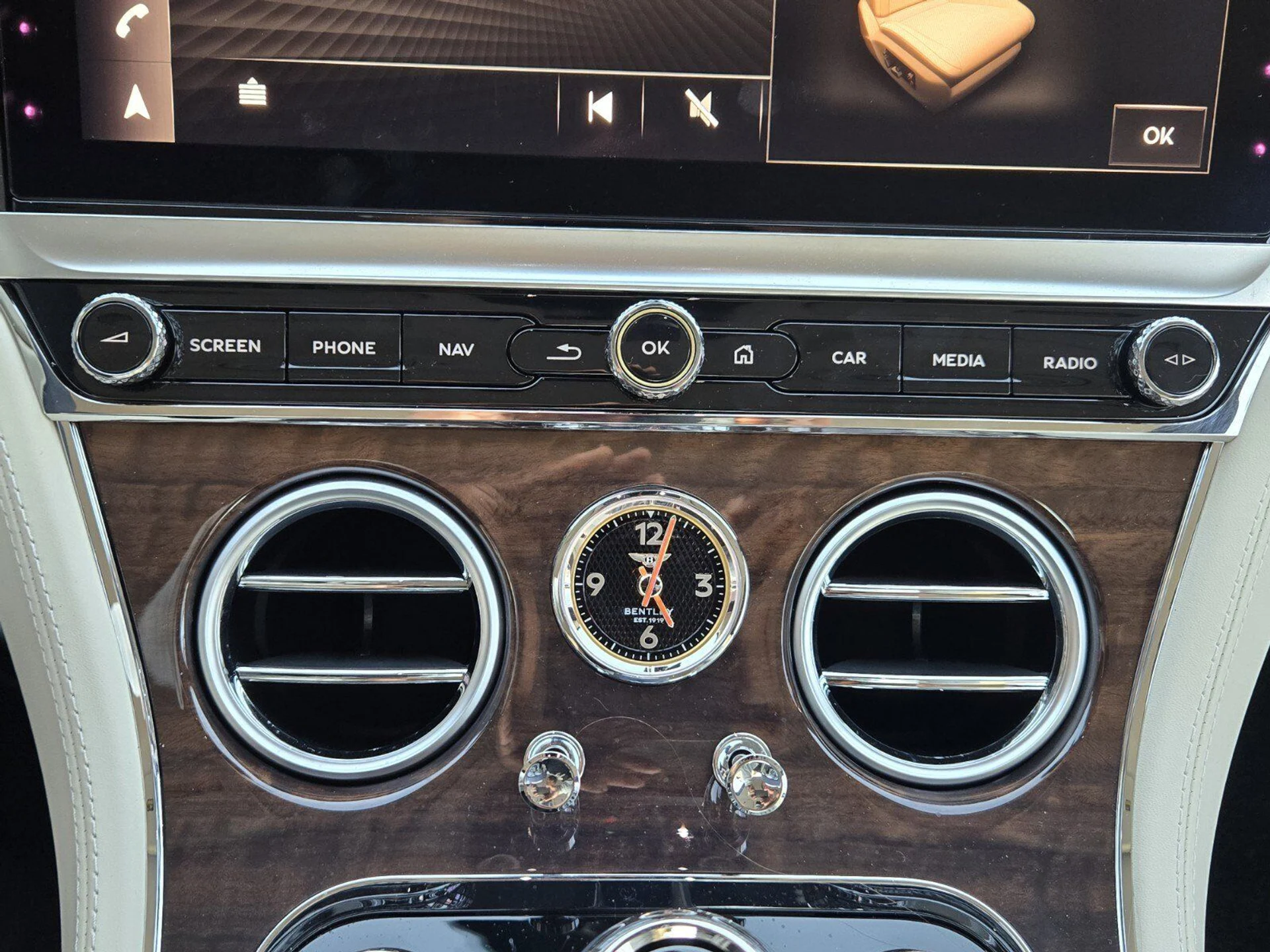 mph035_1508408454_1ace87e12b5109f025916d7dcfcc941bx_d717ebb2e7