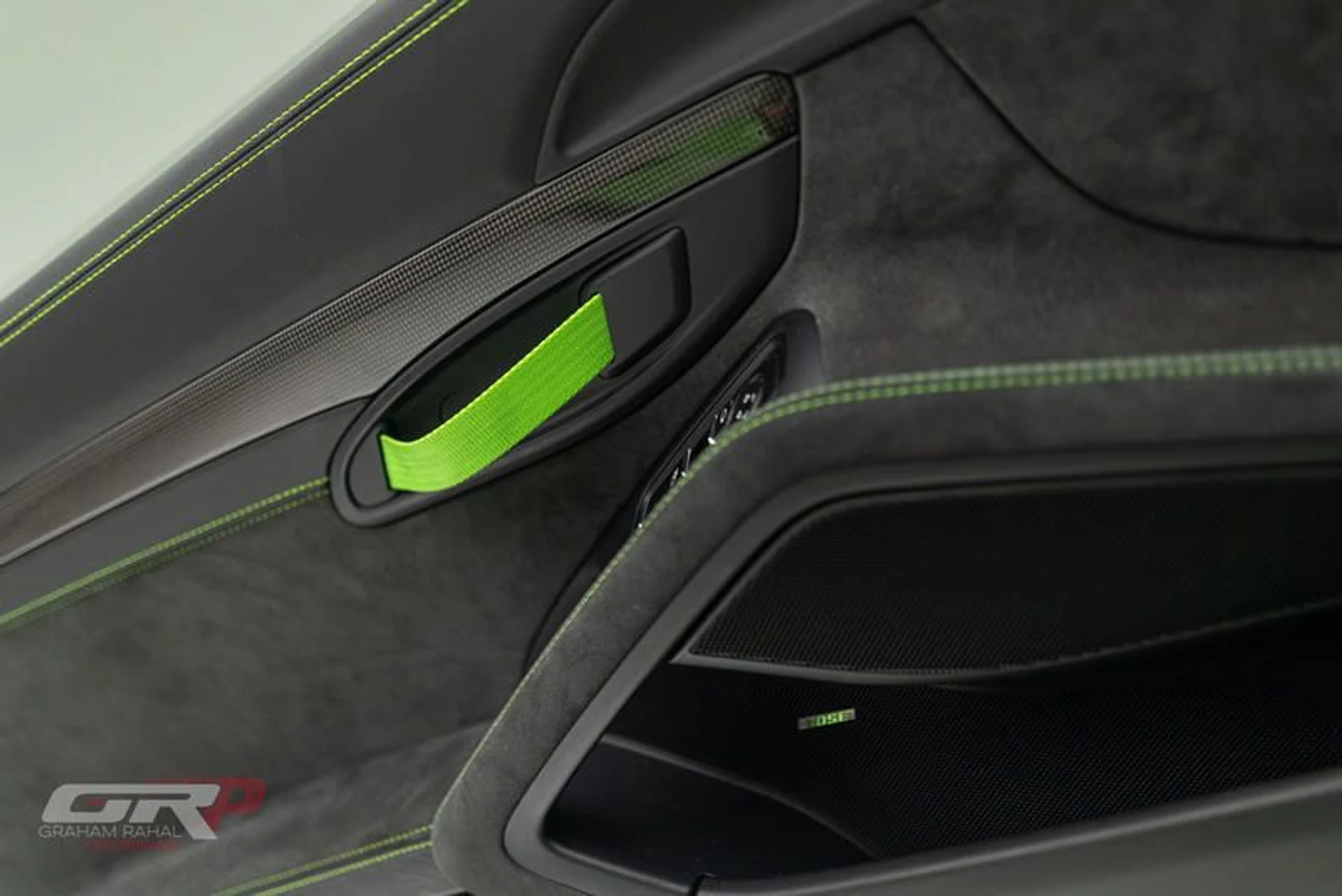 mph035_1529809337_560_B268_E_AA_53_4_A24_B595_625_A05_D8_F967_03dc7827ec